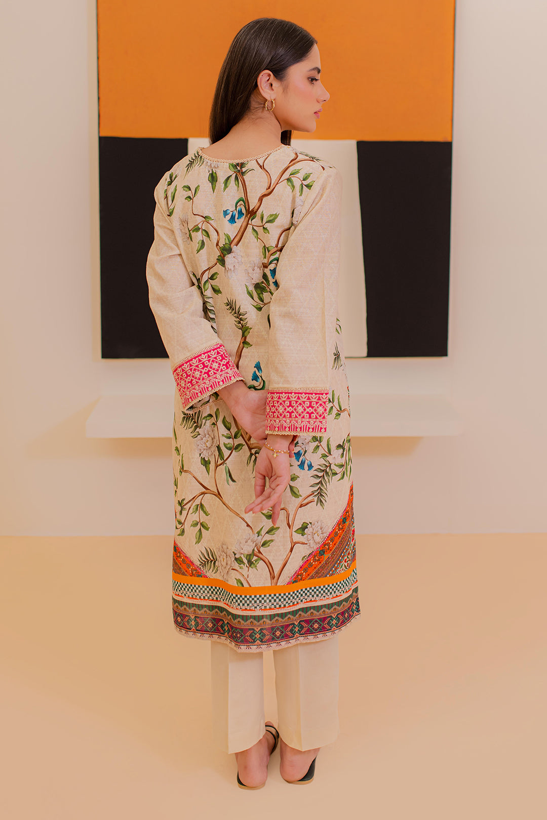 Zellbury | Winter Pret | Embroidered Kurta - 3052 - Designer Dress with Intricate embroidery and embellishments. Shop elegent wedding dress at Maria Faisal.