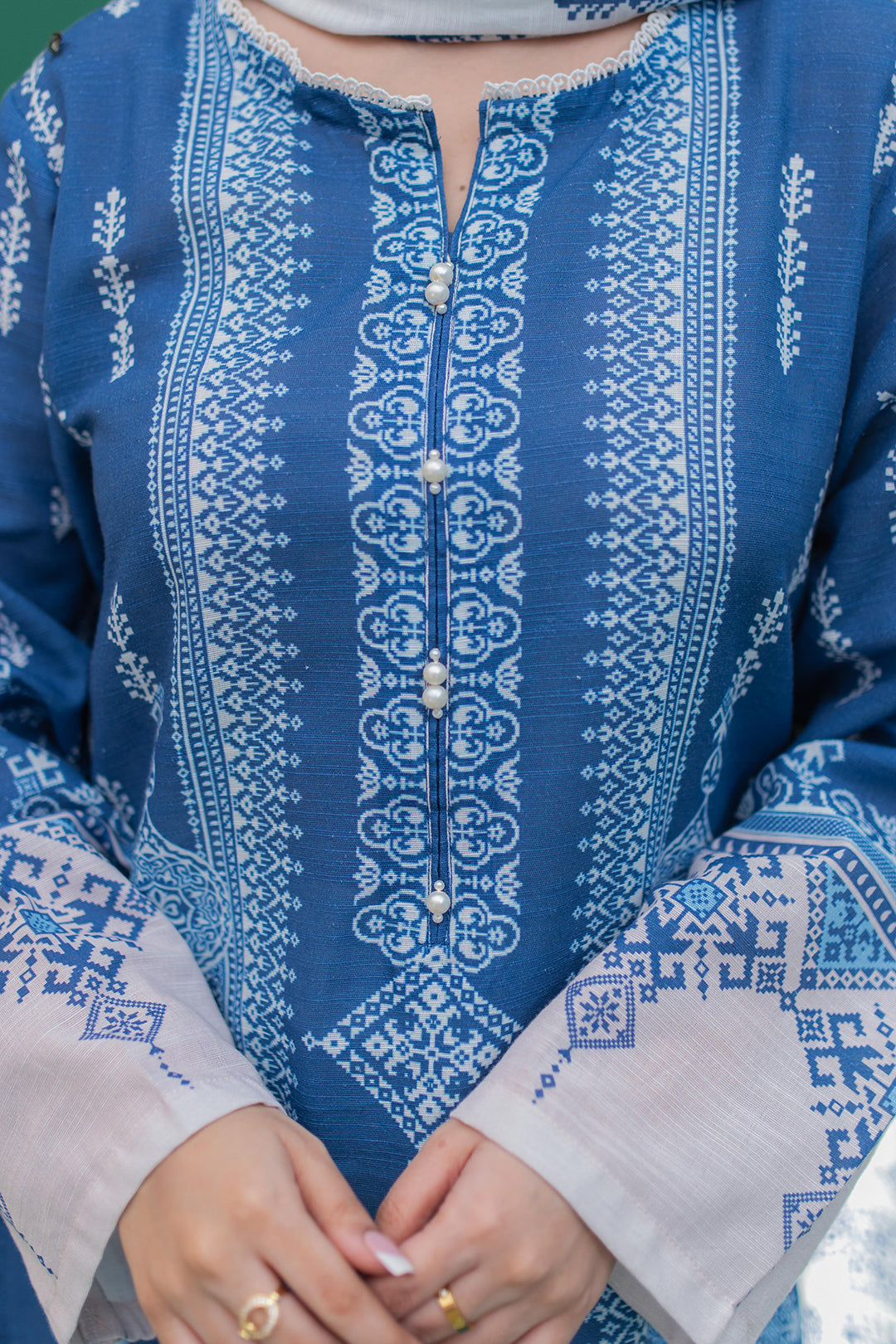 Zellbury | Winter Pret | Kurta Dupatta - 2980 - Designer Dress with Intricate embroidery and embellishments. Shop elegent wedding dress at Maria Faisal.