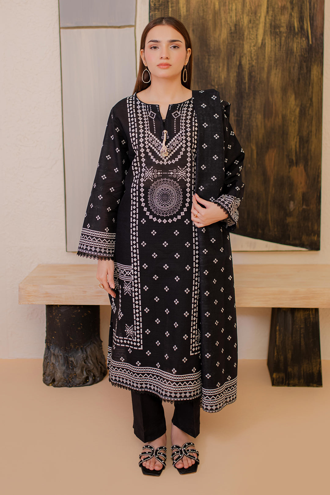 Zellbury | Winter Pret | Kurta Dupatta - 2981 - Designer Dress with Intricate embroidery and embellishments. Shop elegent wedding dress at Maria Faisal.