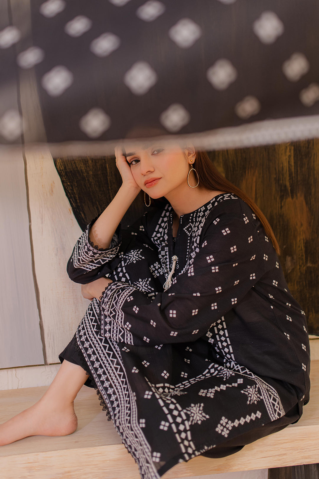 Zellbury | Winter Pret | Kurta Dupatta - 2981 - Designer Dress with Intricate embroidery and embellishments. Shop elegent wedding dress at Maria Faisal.