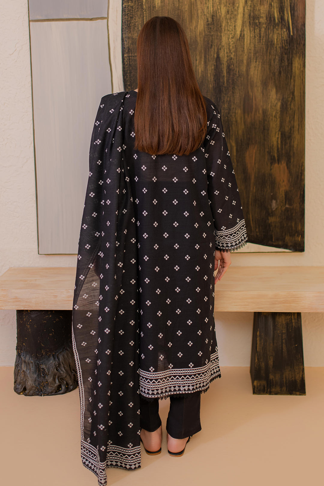 Zellbury | Winter Pret | Kurta Dupatta - 2981 - Designer Dress with Intricate embroidery and embellishments. Shop elegent wedding dress at Maria Faisal.