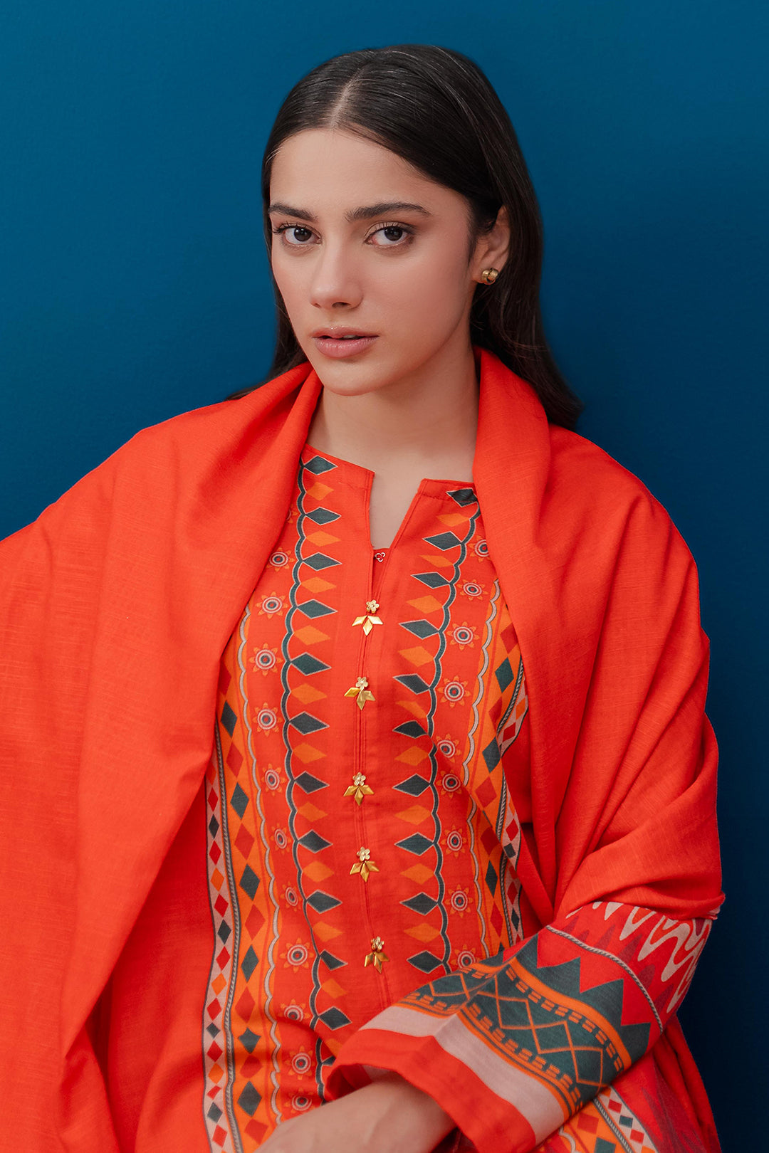 Zellbury | Winter Pret | Kurta Dupatta - 3053 - Designer Dress with Intricate embroidery and embellishments. Shop elegent wedding dress at Maria Faisal.