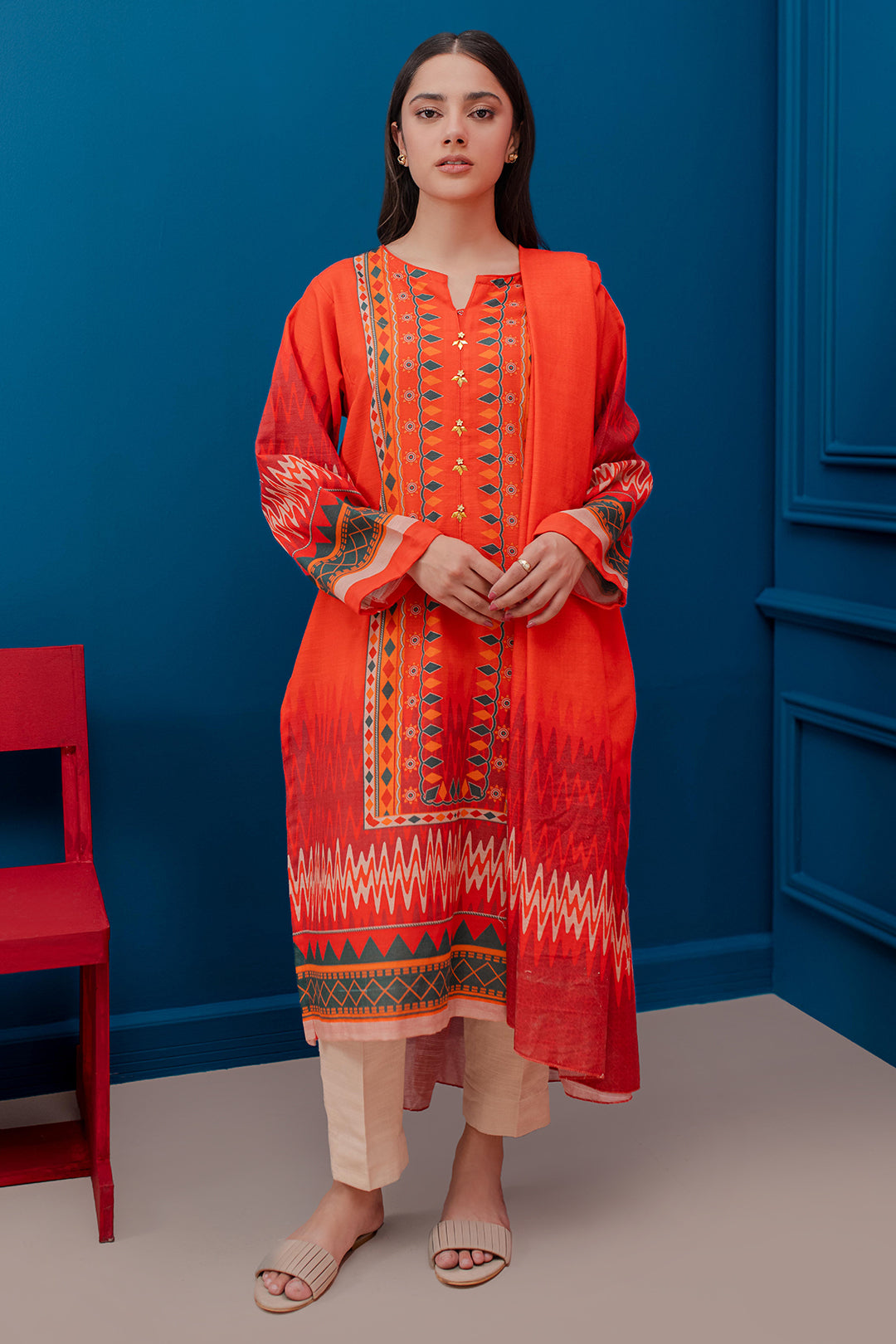 Zellbury | Winter Pret | Kurta Dupatta - 3053 - Designer Dress with Intricate embroidery and embellishments. Shop elegent wedding dress at Maria Faisal.
