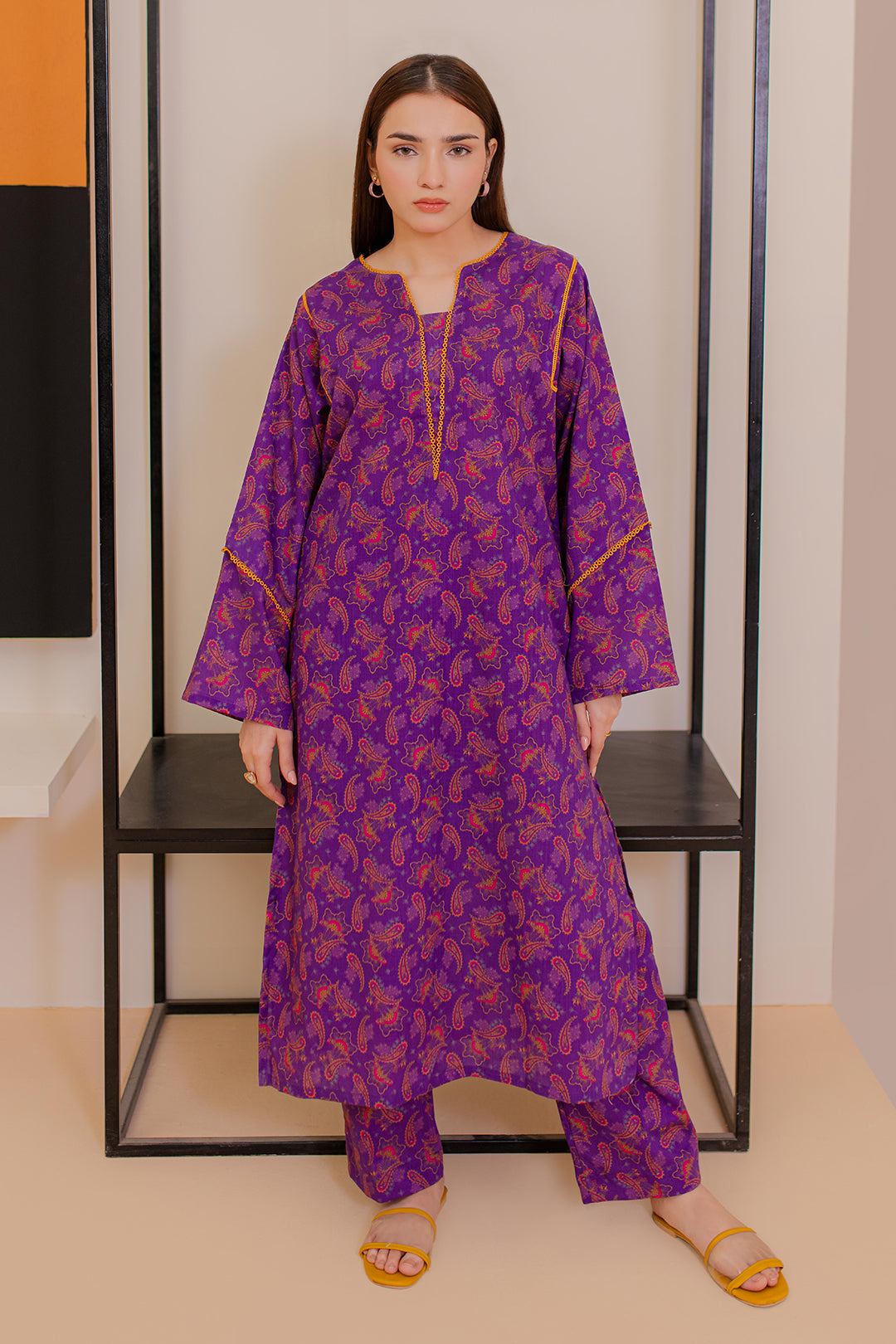 Zellbury | Winter Pret | Kurta Trouser - 3057 - Designer Dress with Intricate embroidery and embellishments. Shop elegent wedding dress at Maria Faisal.