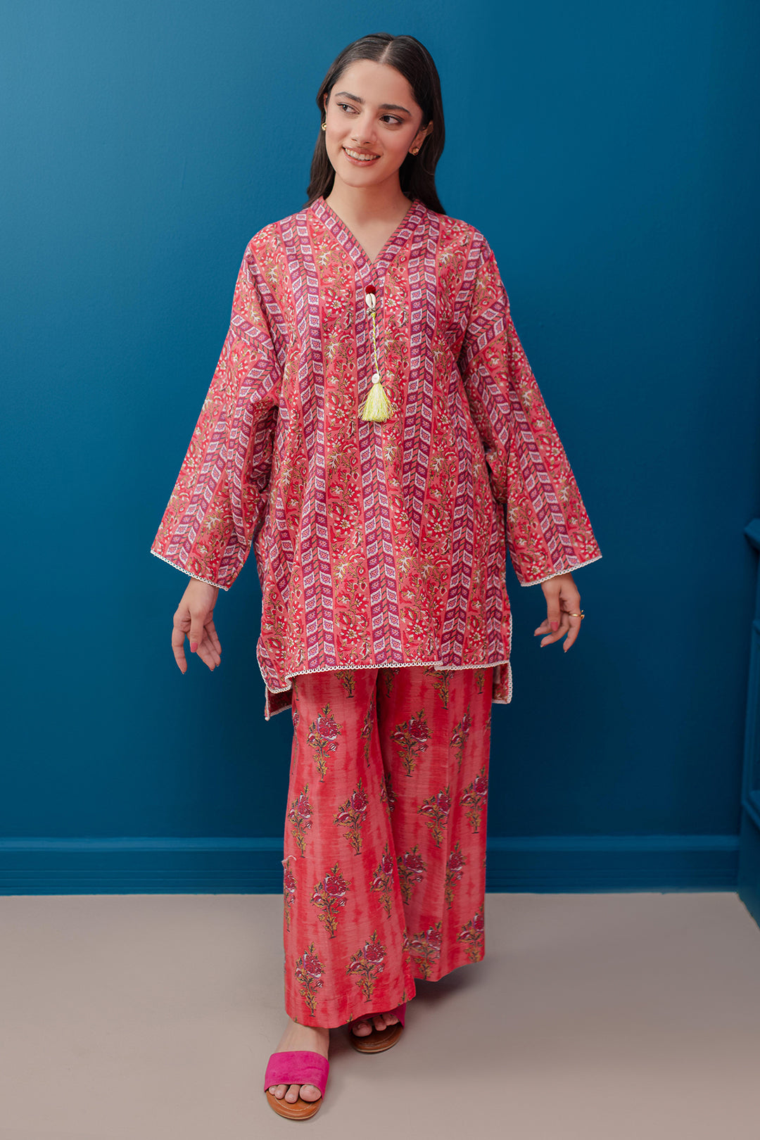 Zellbury | Winter Pret | Kurta Trouser - 3082 - Designer Dress with Intricate embroidery and embellishments. Shop elegent wedding dress at Maria Faisal.