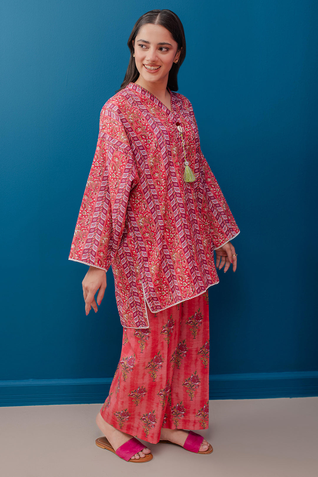 Zellbury | Winter Pret | Kurta Trouser - 3082 - Designer Dress with Intricate embroidery and embellishments. Shop elegent wedding dress at Maria Faisal.