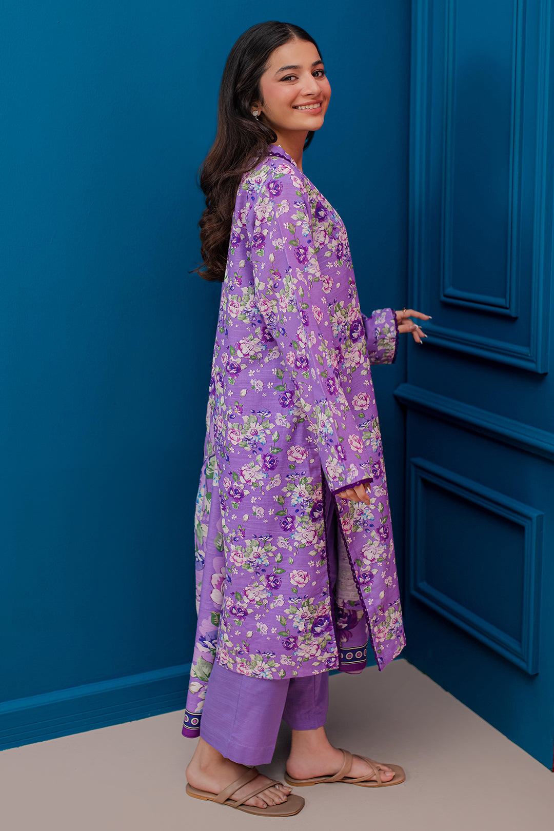 Zellbury | Winter Pret | Kurta Dupatta Trouser - 2948 - Designer Dress with Intricate embroidery and embellishments. Shop elegent wedding dress at Maria Faisal.