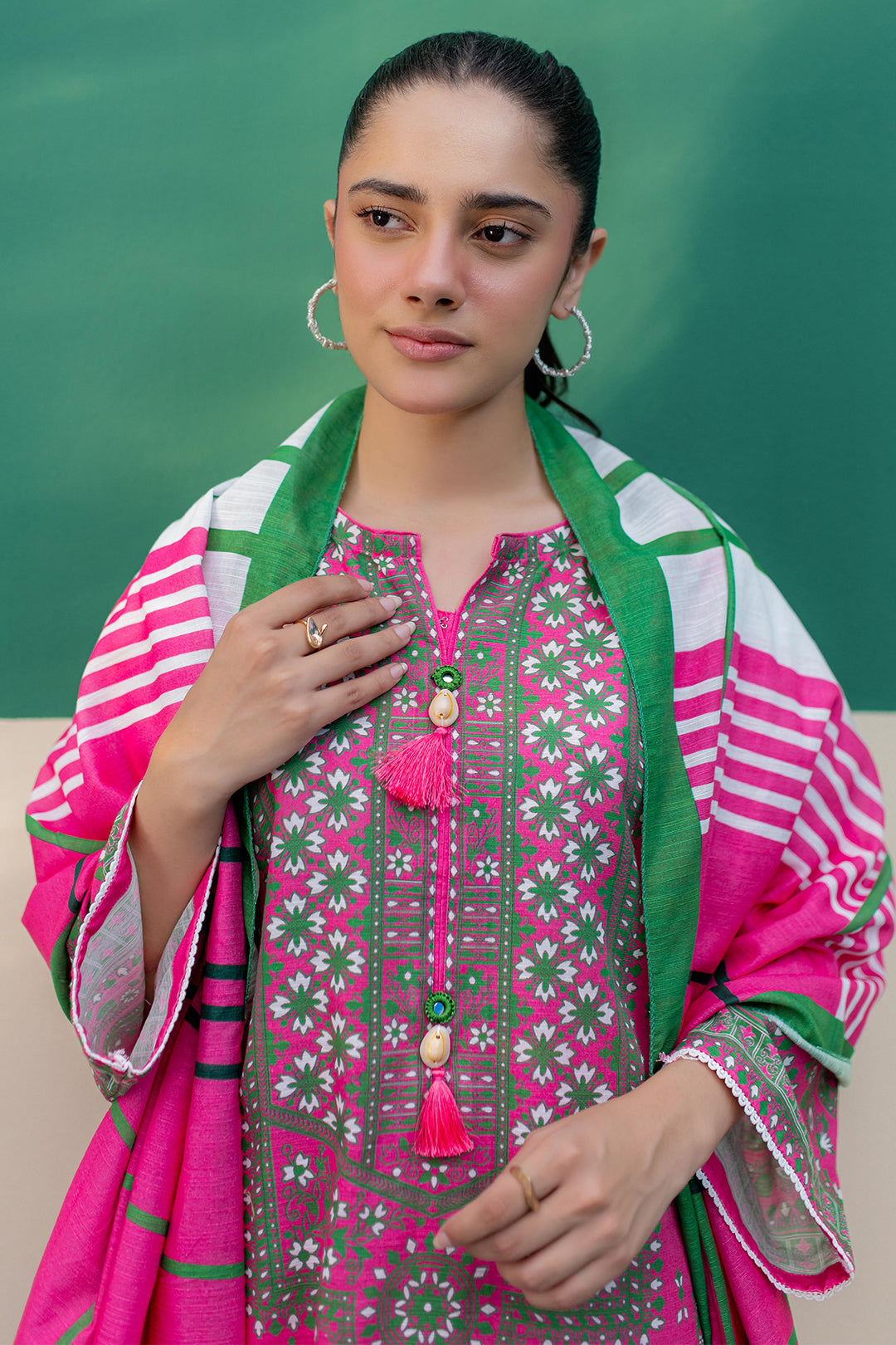 Zellbury | Winter Pret | Kurta Dupatta Trouser - 2949 - Designer Dress with Intricate embroidery and embellishments. Shop elegent wedding dress at Maria Faisal.