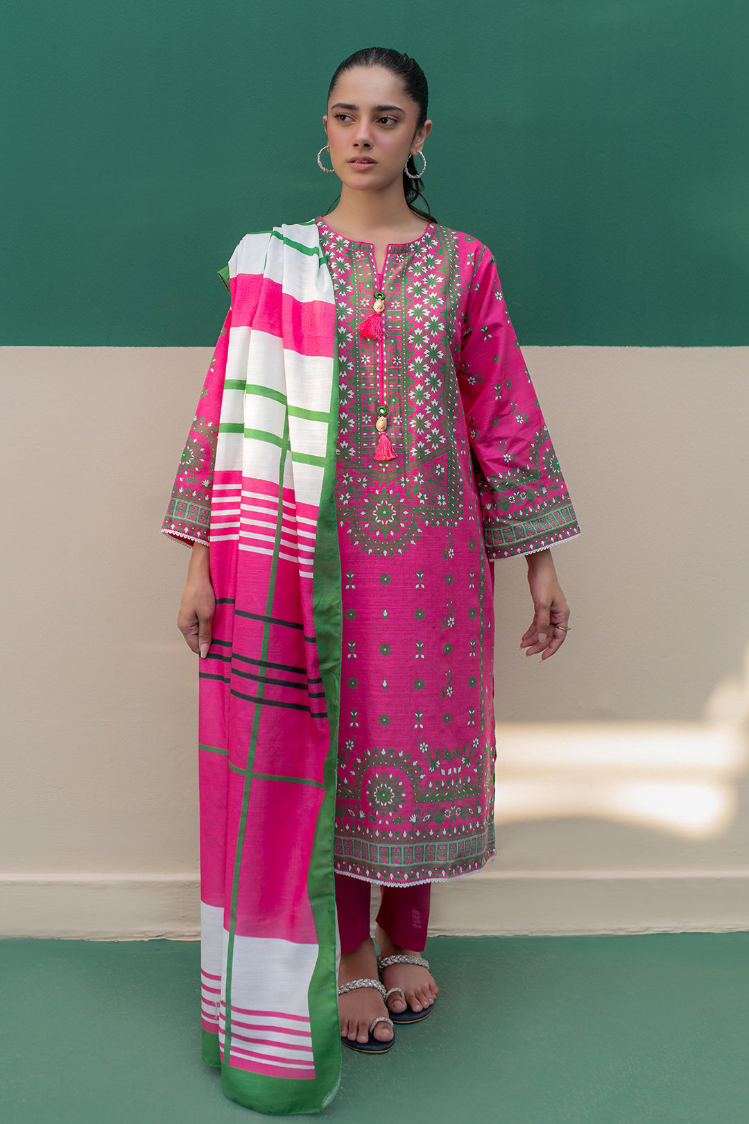 Zellbury | Winter Pret | Kurta Dupatta Trouser - 2949 - Designer Dress with Intricate embroidery and embellishments. Shop elegent wedding dress at Maria Faisal.