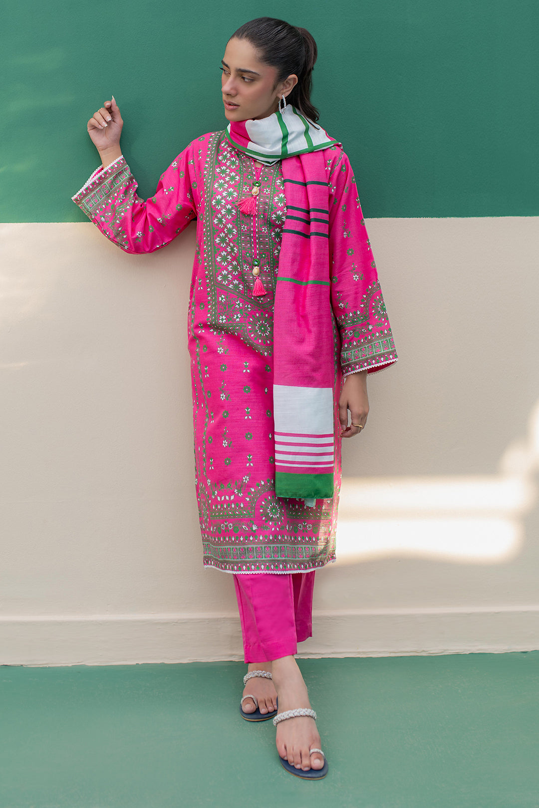 Zellbury | Winter Pret | Kurta Dupatta Trouser - 2949 - Designer Dress with Intricate embroidery and embellishments. Shop elegent wedding dress at Maria Faisal.