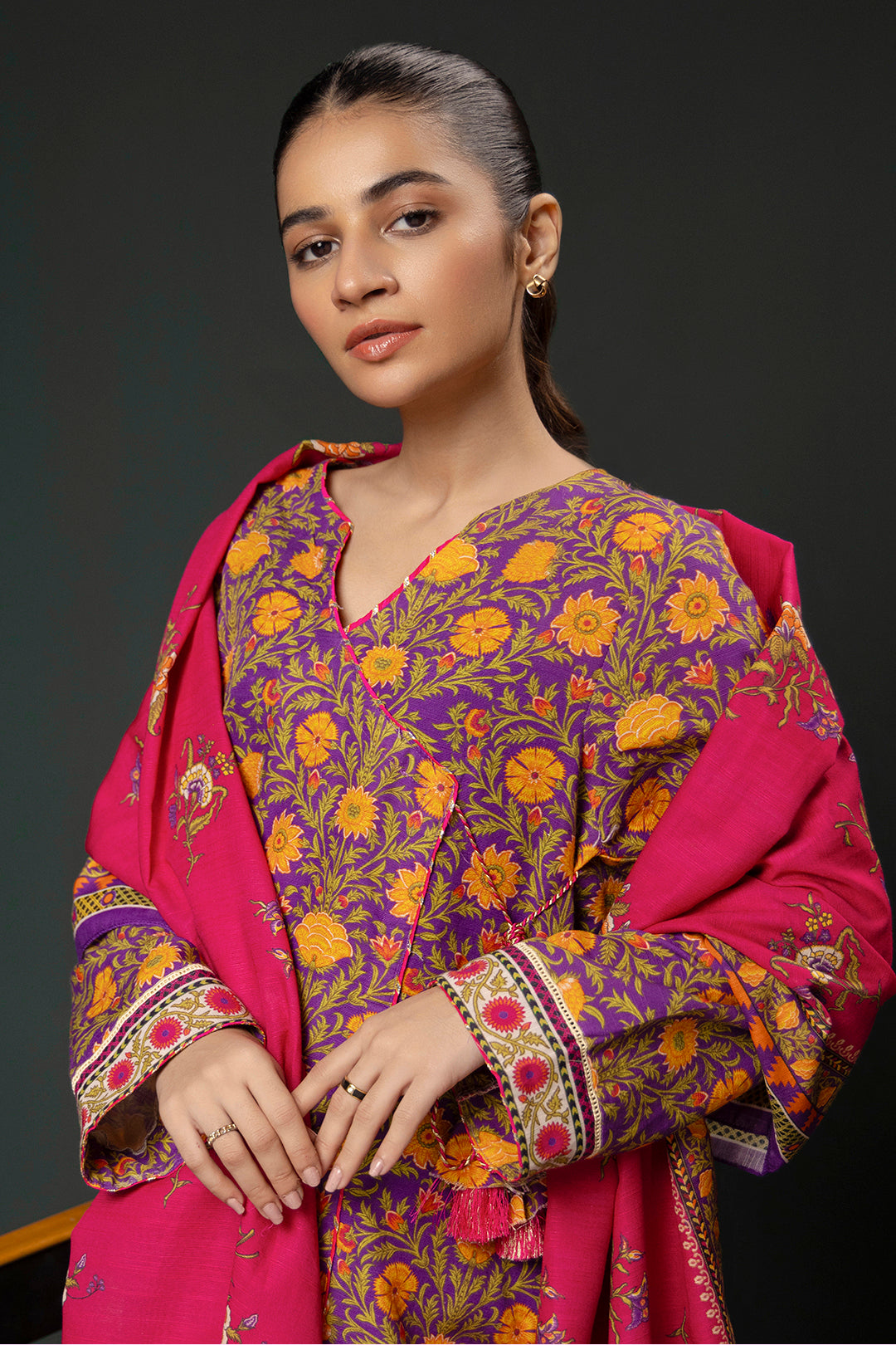 Zellbury | Winter Pret | Kurta Dupatta Trouser - 3006 - Designer Dress with Intricate embroidery and embellishments. Shop elegent wedding dress at Maria Faisal.