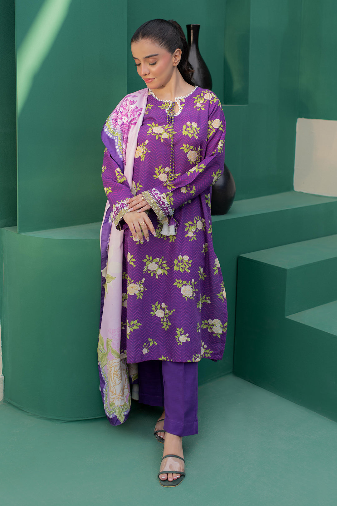 Zellbury | Winter Pret | Kurta Shawl Trouser - 3010 - Designer Dress with Intricate embroidery and embellishments. Shop elegent wedding dress at Maria Faisal.