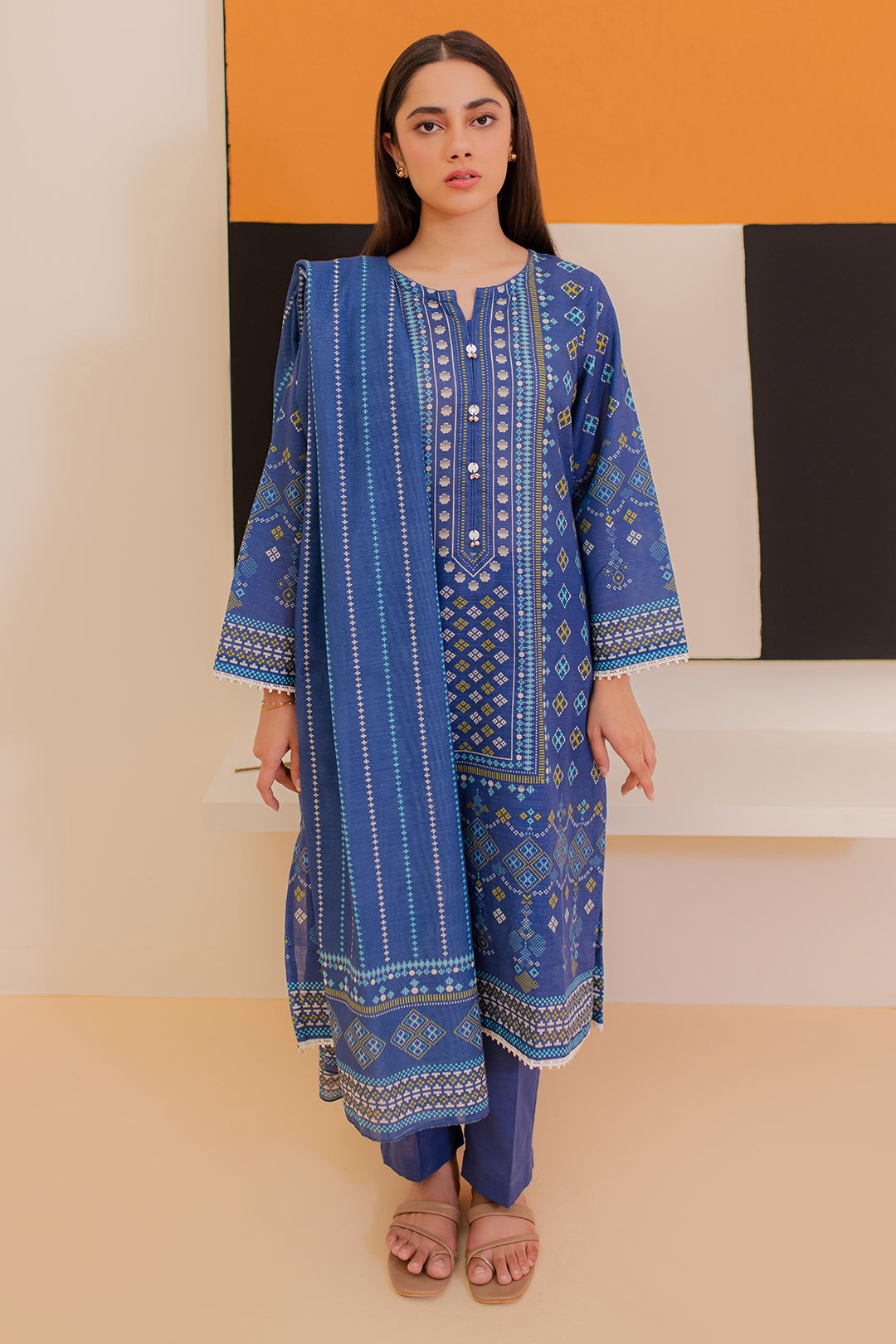 Zellbury | Winter Pret | Kurta Dupatta Trouser - 3039 - Designer Dress with Intricate embroidery and embellishments. Shop elegent wedding dress at Maria Faisal.