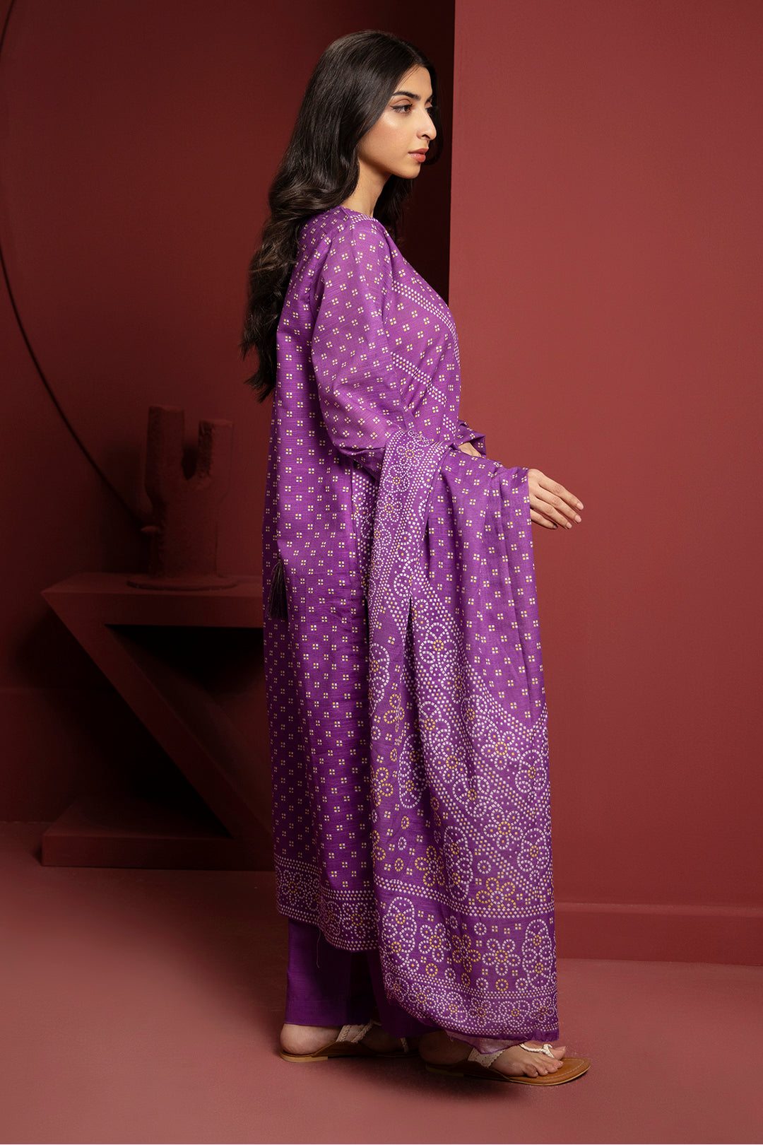 Zellbury | Winter Pret | Kurta Dupatta Trouser - 3072 - Designer Dress with Intricate embroidery and embellishments. Shop elegent wedding dress at Maria Faisal.