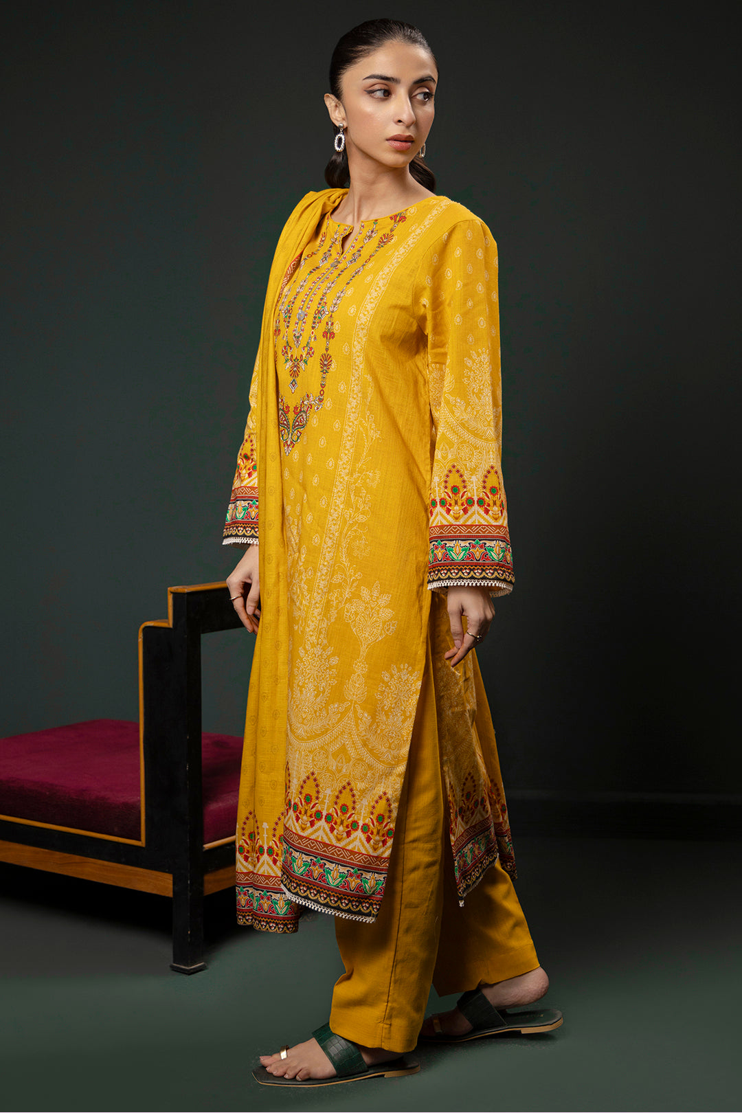 Zellbury | Winter Pret | Kurta Dupatta Trouser - 3151 - Designer Dress with Intricate embroidery and embellishments. Shop elegent wedding dress at Maria Faisal.