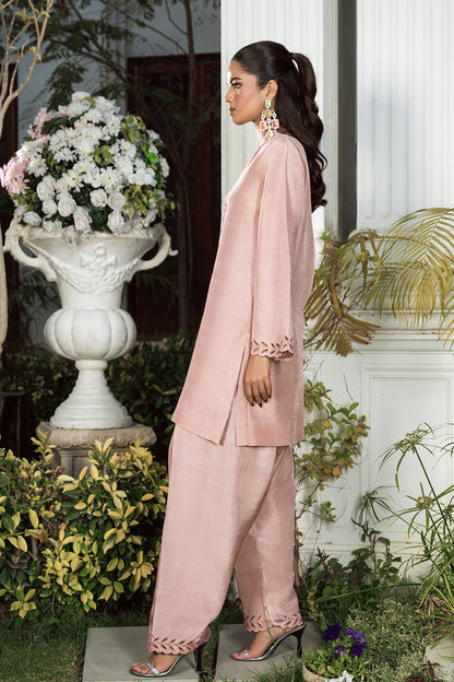 Wardha Saleem | Zimal Silk Edit | Tia