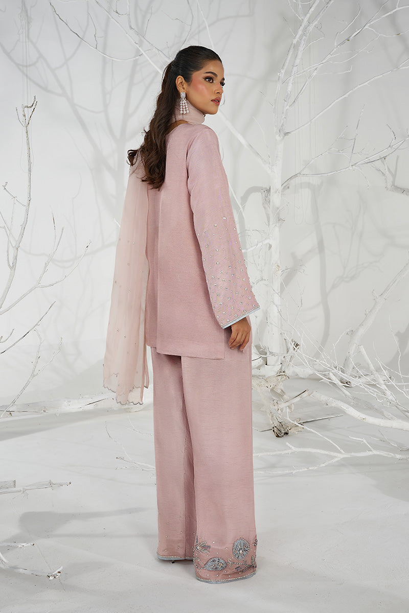 Wardha Saleem | Zimal Silk Edit | Amiraah