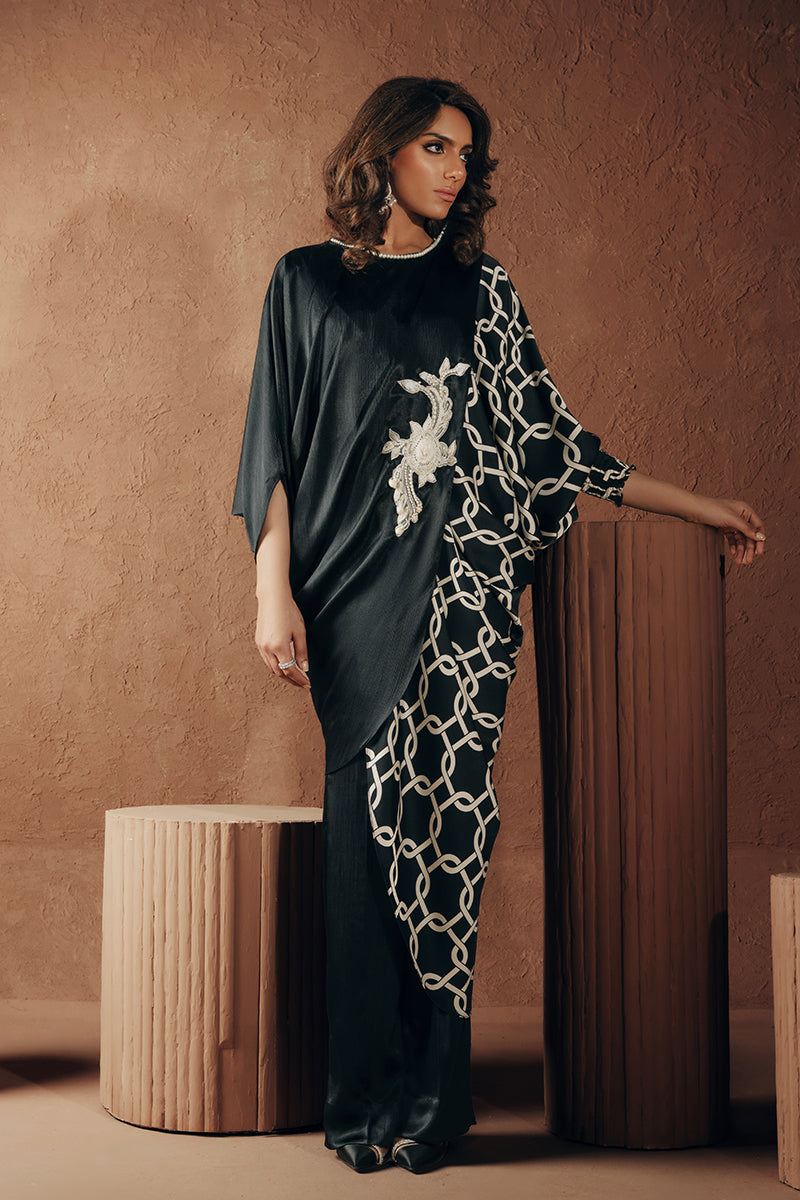 Wardha Saleem | Luxe Edition | Vanta - Formal Dress - available at Maria Faisal in UK and USA.