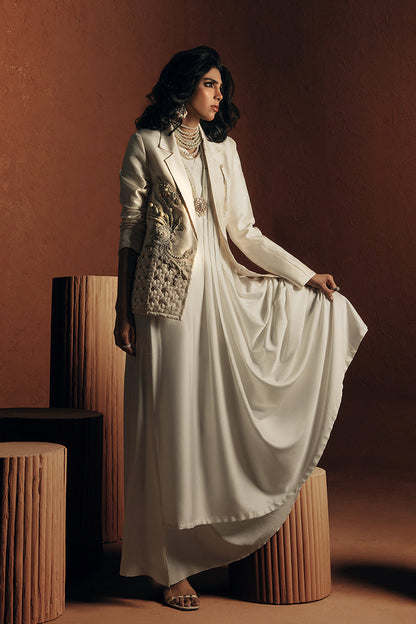 Wardha Saleem | Luxe Edition | Lunere - Formal Dress - available at Maria Faisal in UK and USA.
