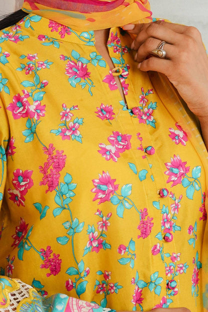 Zellbury | Unstitched 3 Piece Cambric | Shirt Shalwar Dupatta - 0120 by Maria Faisal - Registered Vendor of : Zellbury Women - type : Essential Unstitched - 100% original wedding dresses
