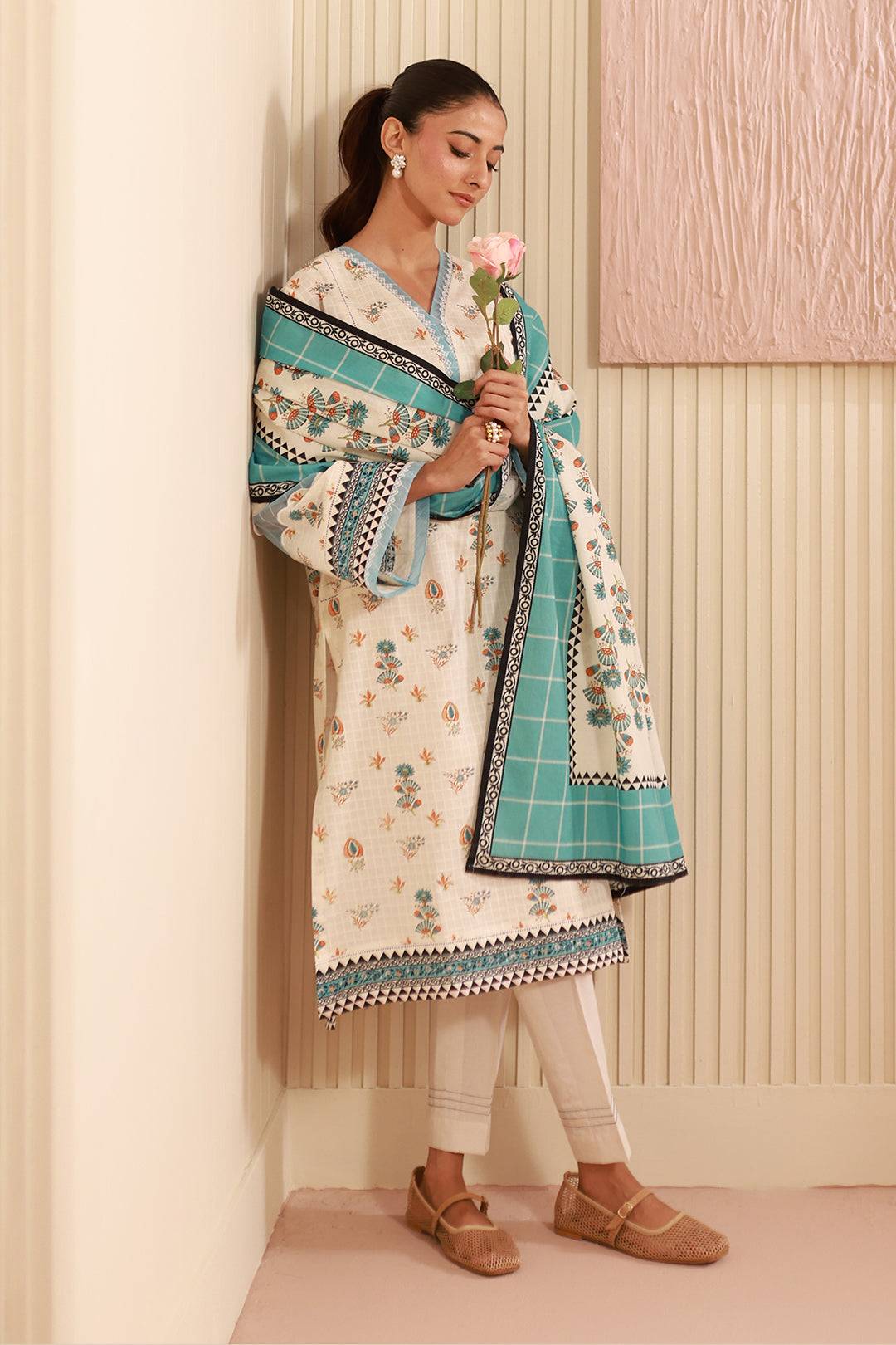 Zellbury | Unstitched 3 Piece Cambric | Shirt Shalwar Dupatta - 0668 by Maria Faisal - Registered Vendor of : Zellbury Women - type : Essential Unstitched - 100% original wedding dresses