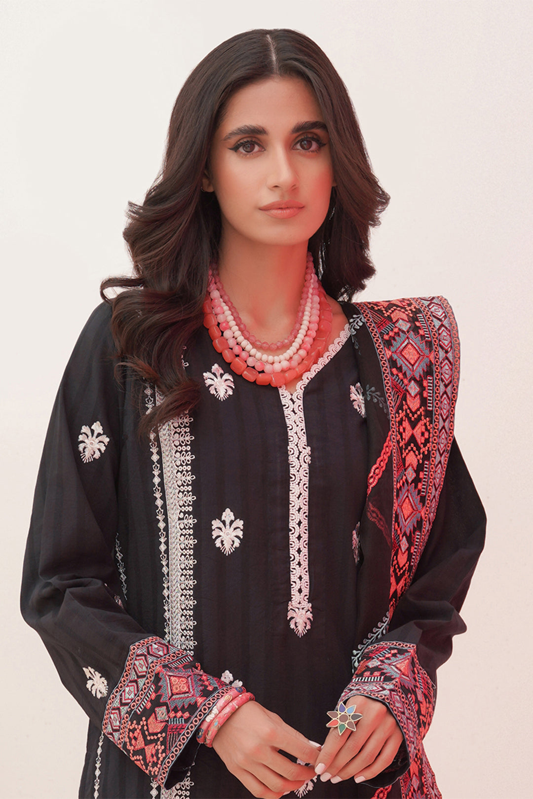 Zellbury | Unstitched 3 Piece Lawn | Embroidered Shirt Shalwar Dupatta - 0360 - Designer Dress with Intricate embroidery and embellishments. Shop elegent wedding dress at Maria Faisal.