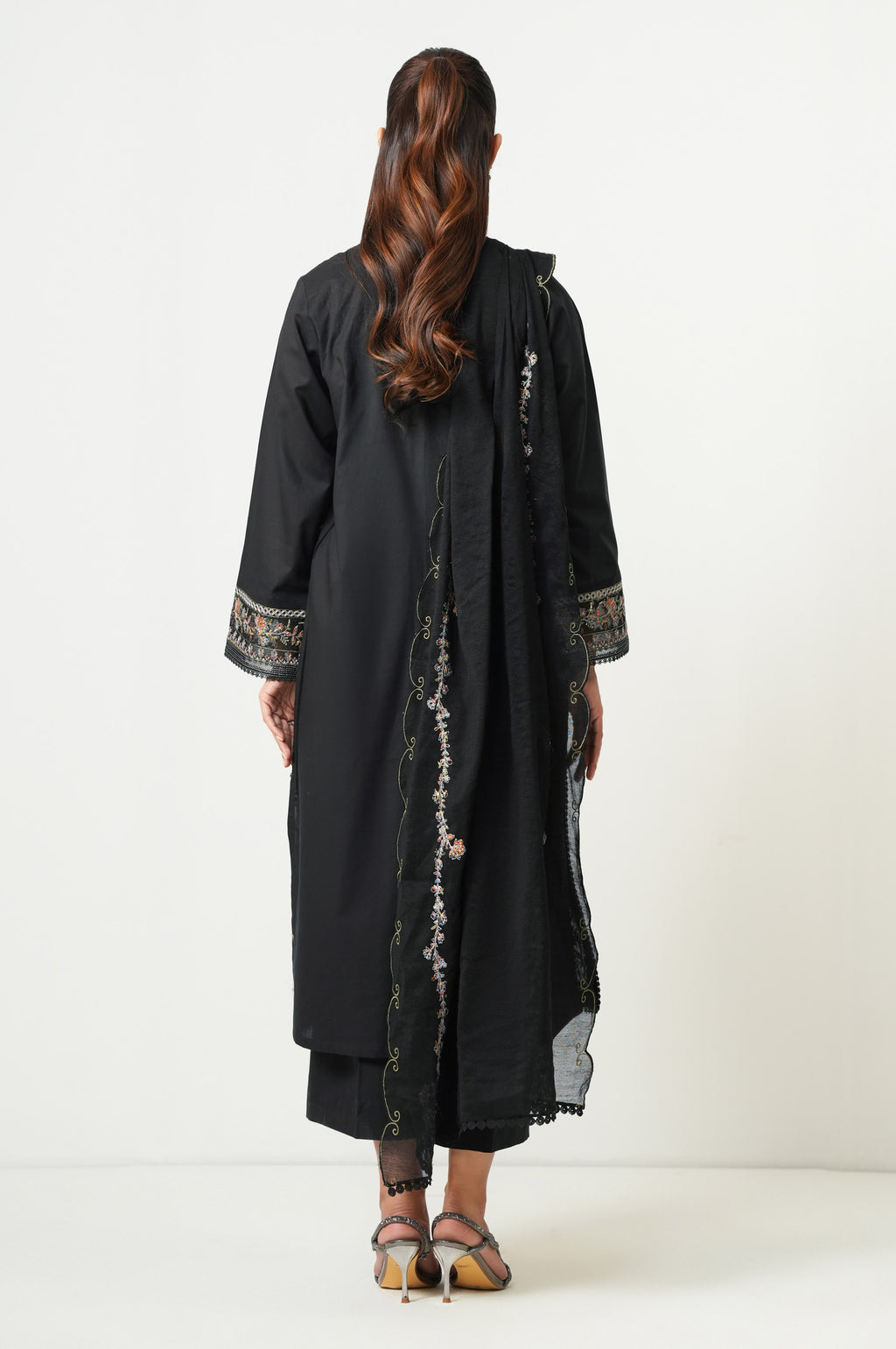 Zeen | Azalea Collection | WUM35119 - Ladies Clothes - Maria Faisal