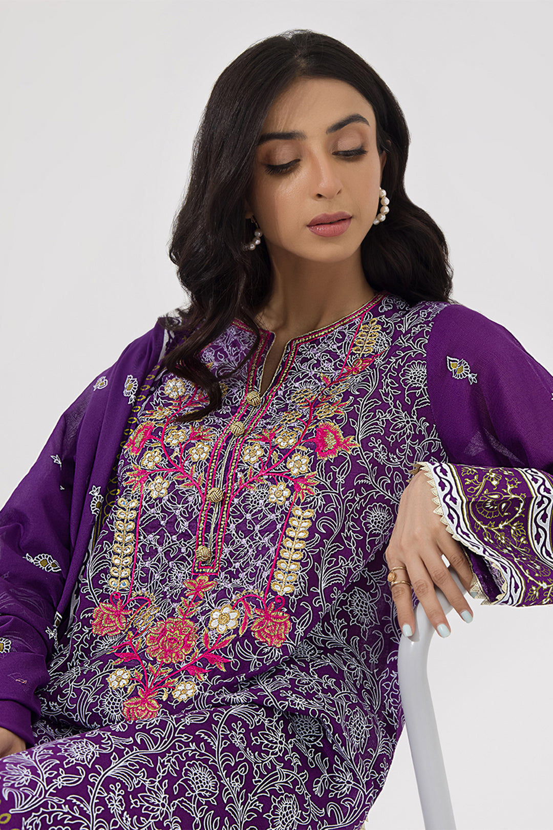 Zellbury | Unstitched 3 Piece Lawn | Embroidered Shirt Shalwar Dupatta - 0196 - Designer Dress with Intricate embroidery and embellishments. Shop elegent wedding dress at Maria Faisal.