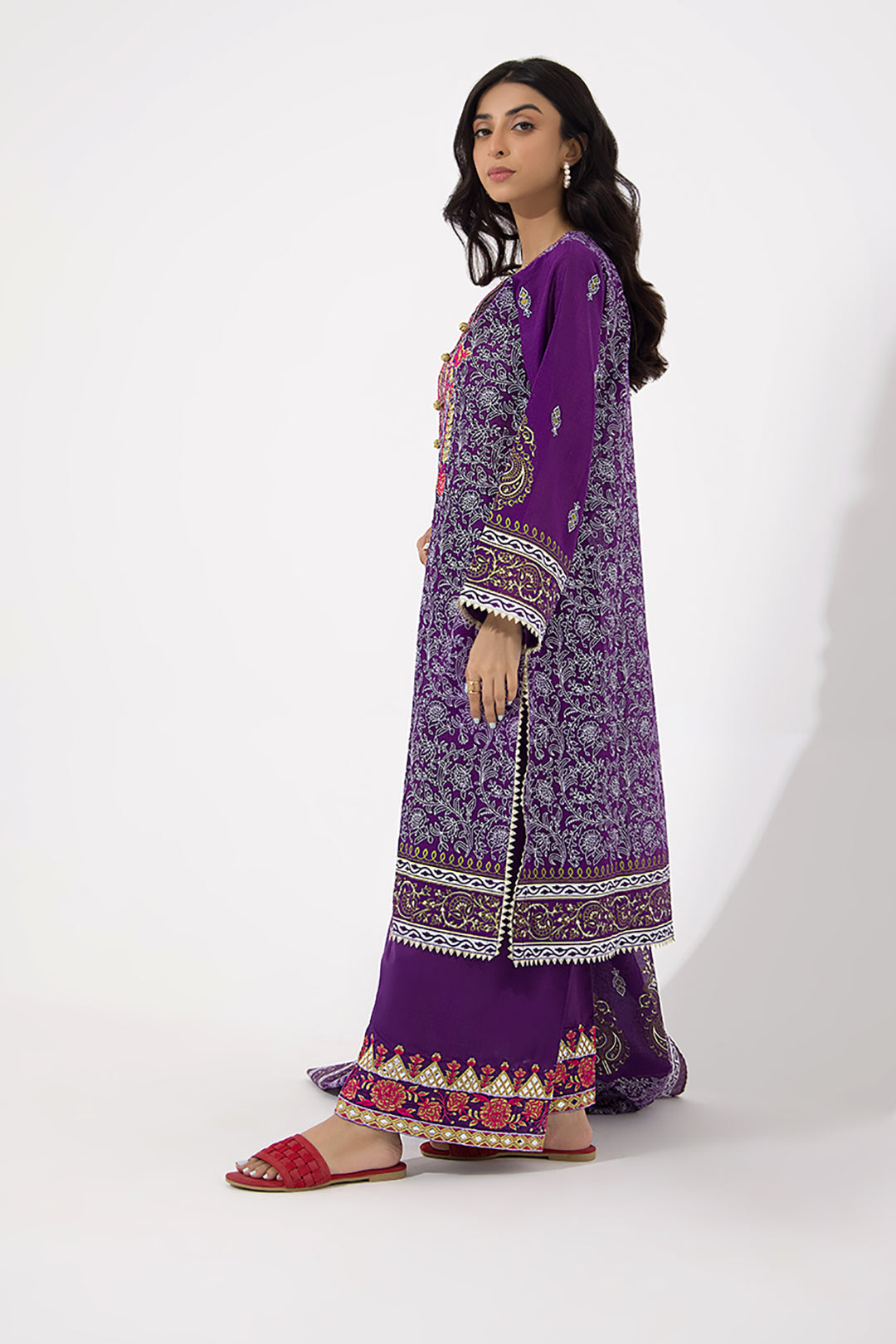 Zellbury | Unstitched 3 Piece Lawn | Embroidered Shirt Shalwar Dupatta - 0196 - Designer Dress with Intricate embroidery and embellishments. Shop elegent wedding dress at Maria Faisal.