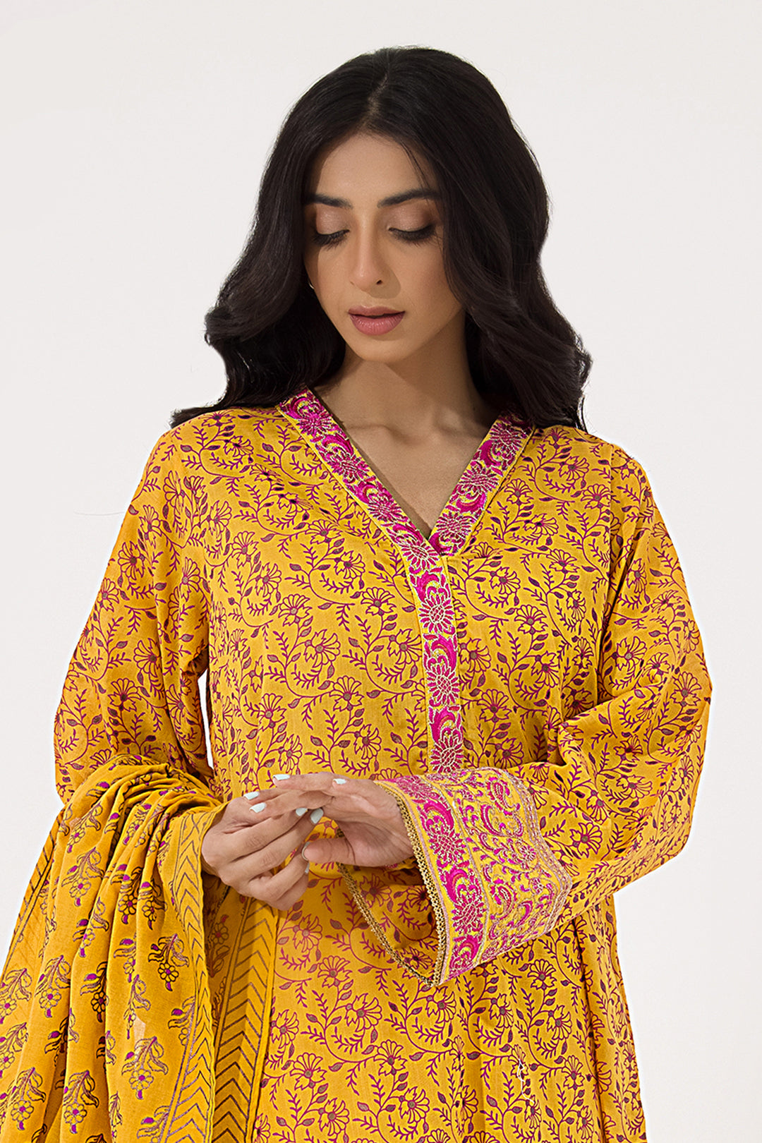 Zellbury | Unstitched 3 Piece Lawn | Embroidered Shirt Shalwar Dupatta - 0199 - Designer Dress with Intricate embroidery and embellishments. Shop elegent wedding dress at Maria Faisal.