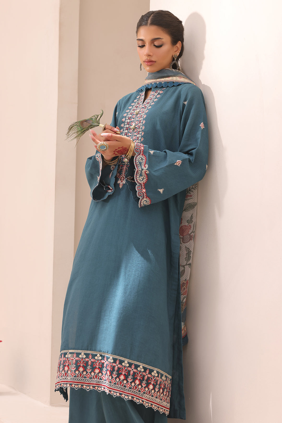 Zellbury | Unstitched 3 Piece Lawn | Embroidered Shirt Shalwar Dupatta - 1549 - Designer Dress with Intricate embroidery and embellishments. Shop elegent wedding dress at Maria Faisal.
