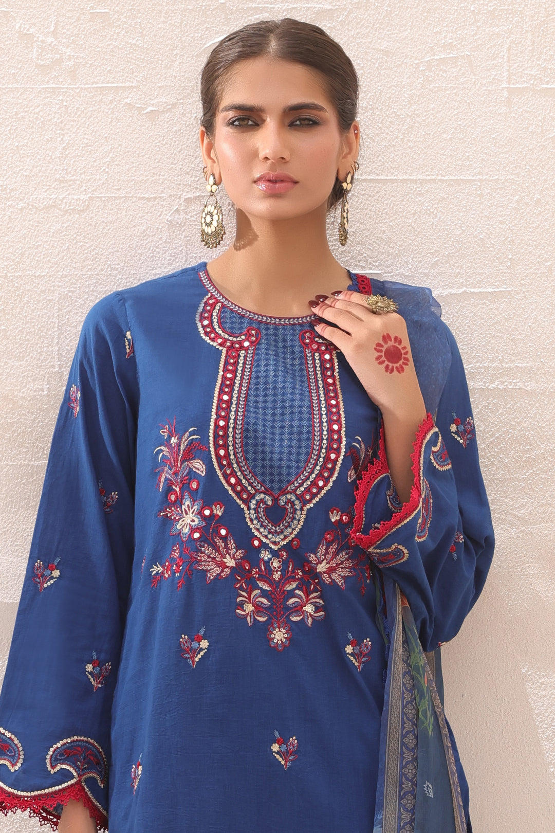 Zellbury | Unstitched 3 Piece Lawn | Embroidered Shirt Shalwar Dupatta - 1551 - Designer Dress with Intricate embroidery and embellishments. Shop elegent wedding dress at Maria Faisal.