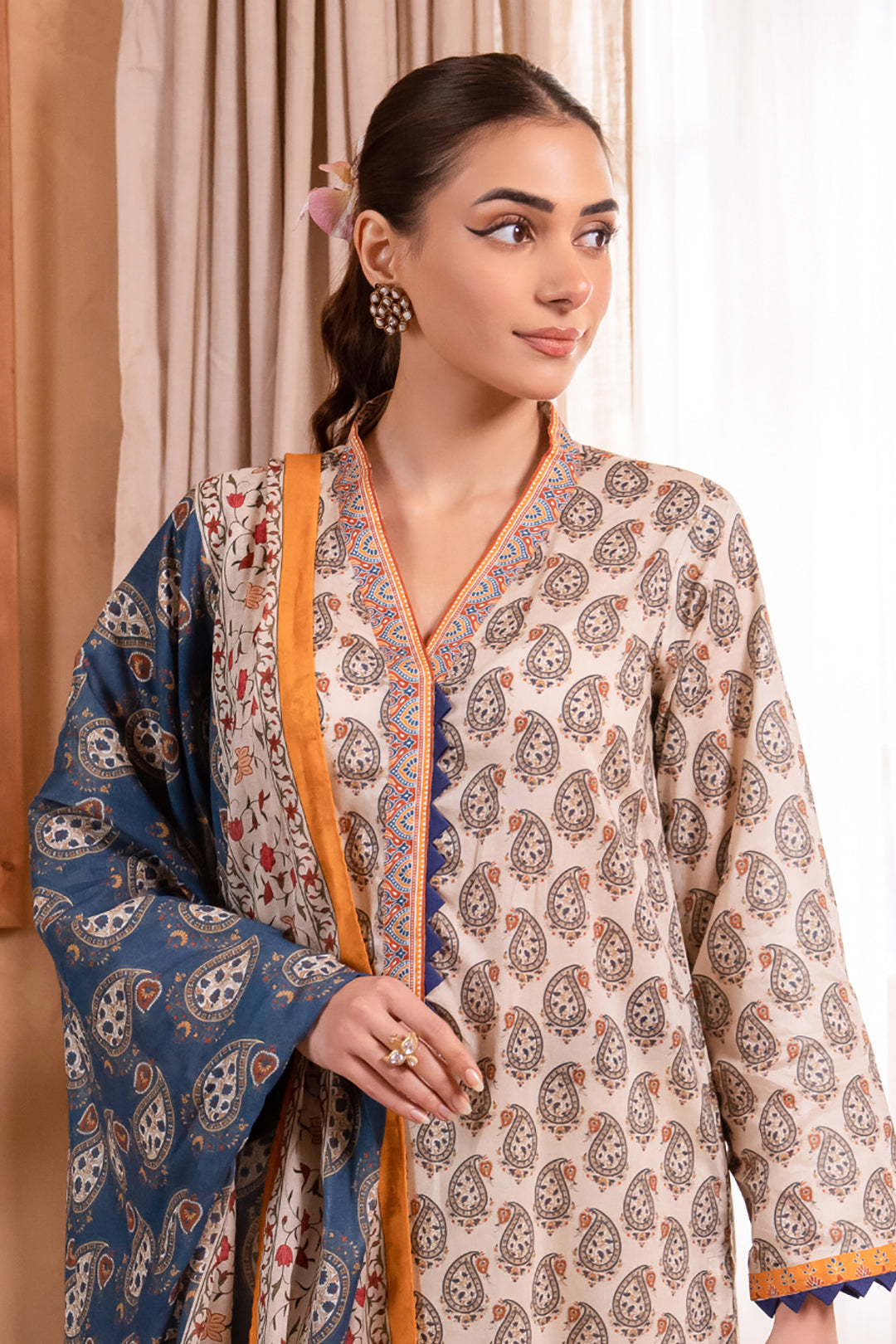 Zellbury | Unstitched 3 Piece Lawn | Shirt Shalwar Dupatta - 1067 - Designer Dress with Intricate embroidery and embellishments. Shop elegent wedding dress at Maria Faisal.
