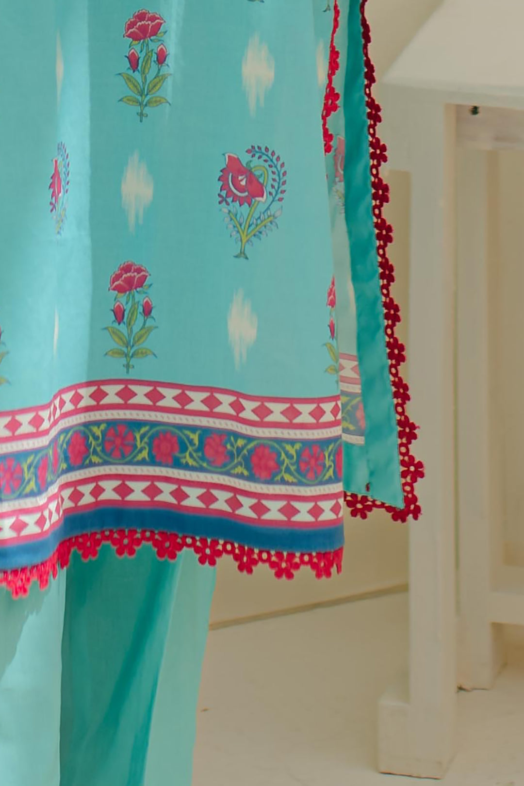 Zellbury | Unstitched 3 Piece Lawn | Shirt Shalwar Dupatta - 1193 - Designer Dress with Intricate embroidery and embellishments. Shop elegent wedding dress at Maria Faisal.