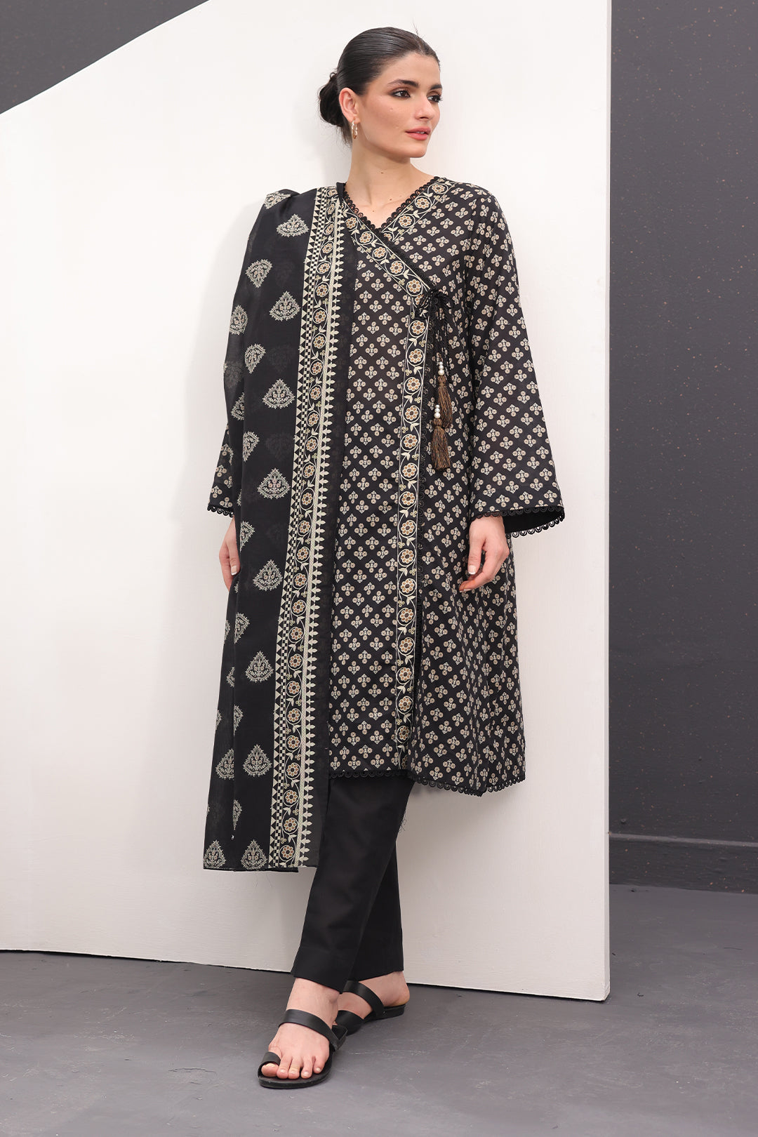 Zellbury | Unstitched 3 Piece Lawn | Shirt Shalwar Dupatta - 1507 - Designer Dress with Intricate embroidery and embellishments. Shop elegent wedding dress at Maria Faisal.