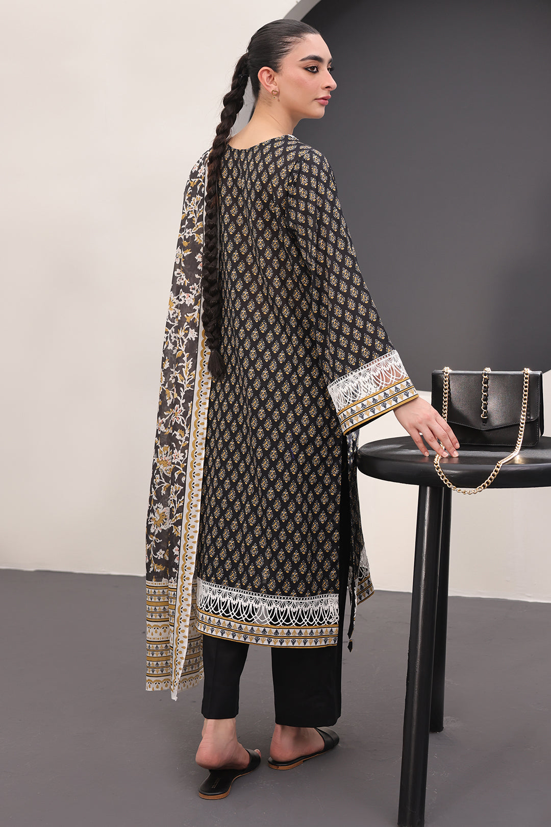 Zellbury | Unstitched 3 Piece Lawn | Shirt Shalwar Dupatta - 1515 - Designer Dress with Intricate embroidery and embellishments. Shop elegent wedding dress at Maria Faisal.