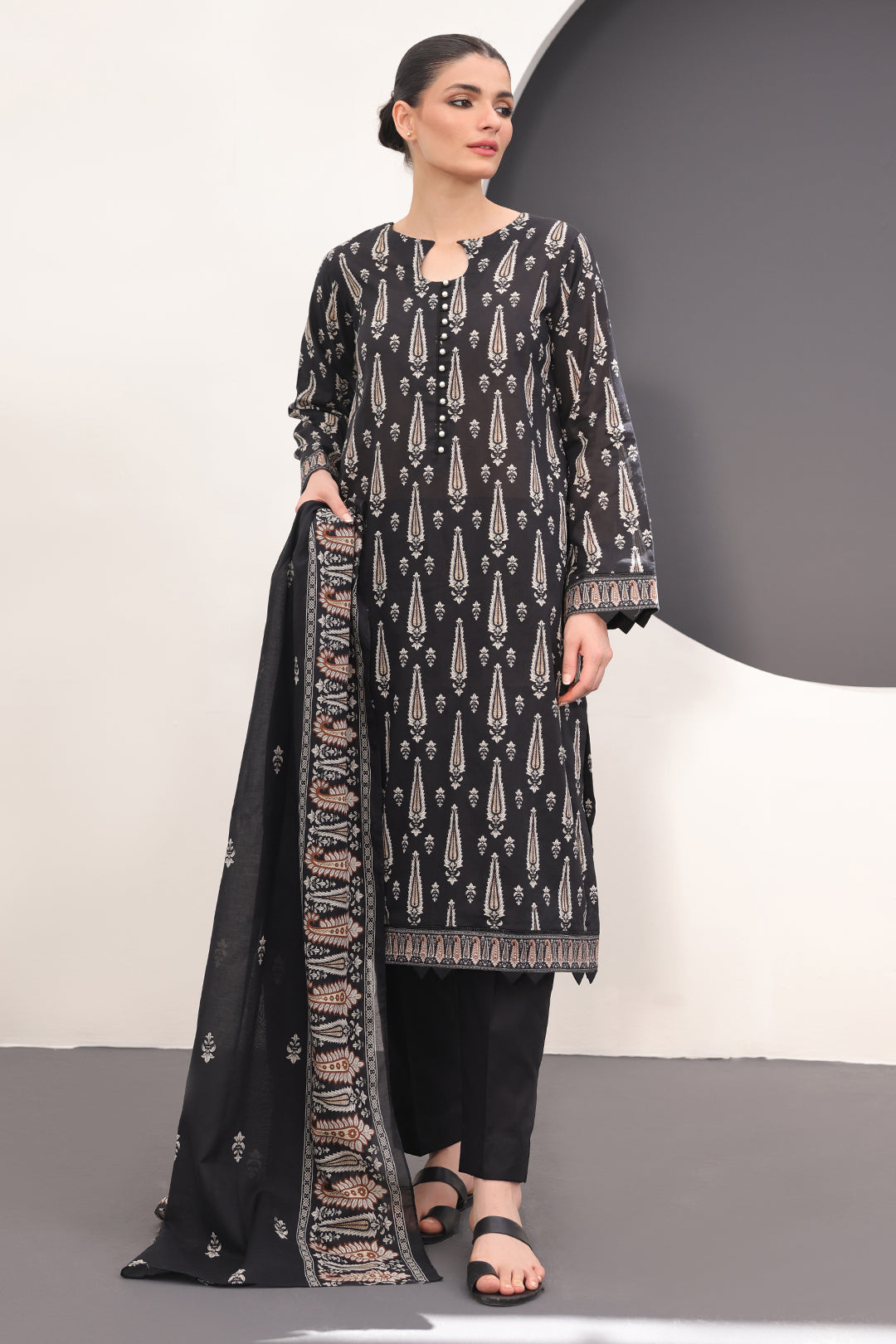 Zellbury | Unstitched 3 Piece Lawn | Shirt Shalwar Dupatta - 1517 - Designer Dress with Intricate embroidery and embellishments. Shop elegent wedding dress at Maria Faisal.
