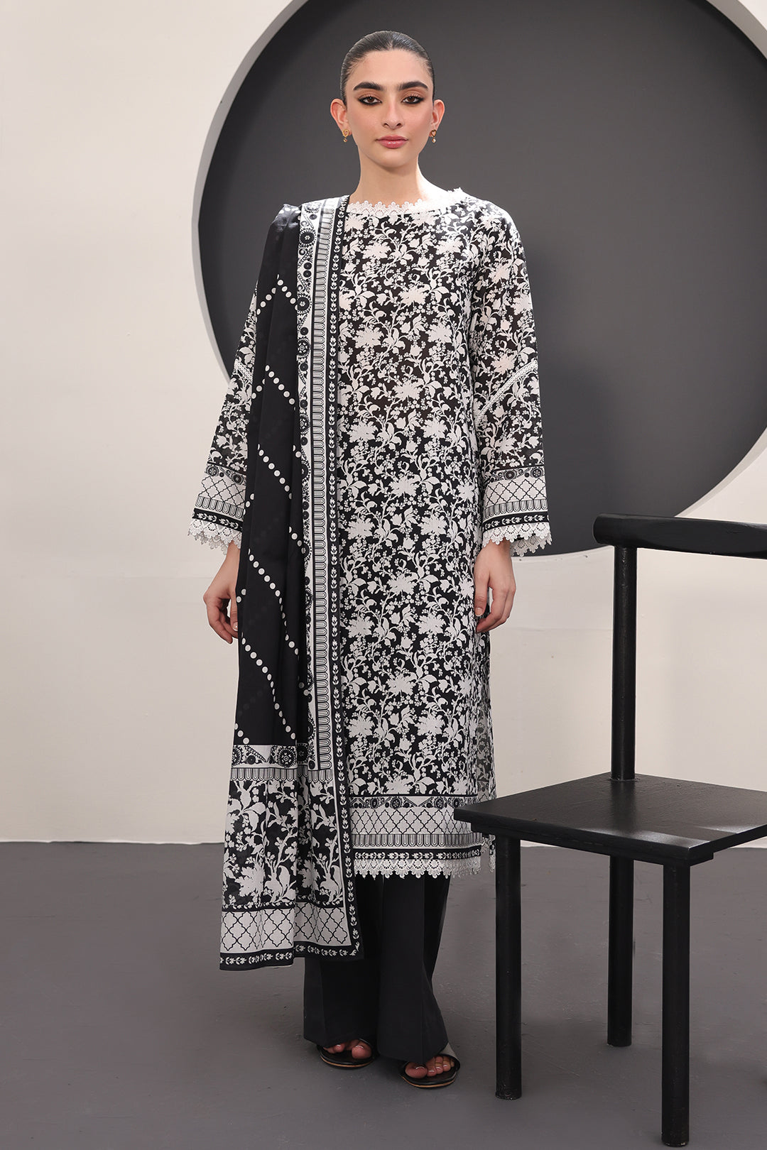 Zellbury | Unstitched 3 Piece Lawn | Shirt Shalwar Dupatta - 1526 - Designer Dress with Intricate embroidery and embellishments. Shop elegent wedding dress at Maria Faisal.