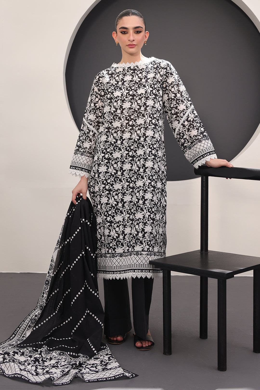 Zellbury | Unstitched 3 Piece Lawn | Shirt Shalwar Dupatta - 1526 - Designer Dress with Intricate embroidery and embellishments. Shop elegent wedding dress at Maria Faisal.