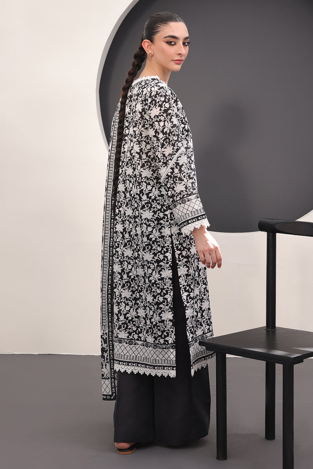Zellbury | Unstitched 3 Piece Lawn | Shirt Shalwar Dupatta - 1526 - Designer Dress with Intricate embroidery and embellishments. Shop elegent wedding dress at Maria Faisal.