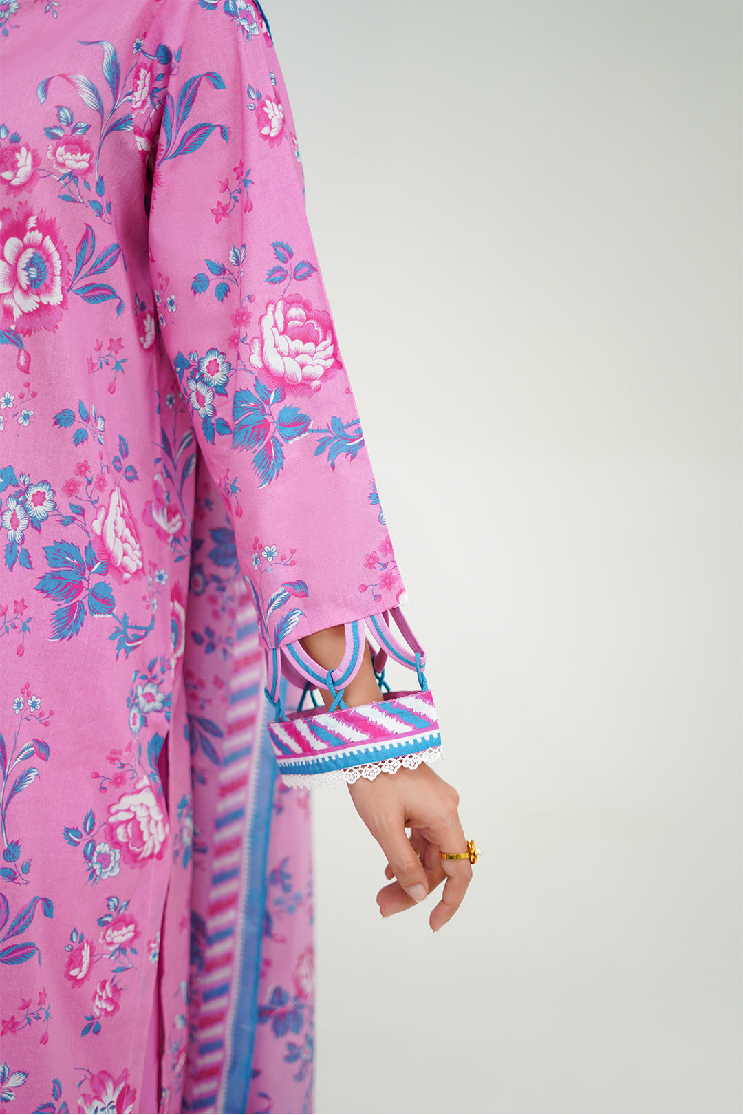 Zellbury | Unstitched 3 Piece Lawn | Shirt Shalwar Dupatta - 1569 - Designer Dress with Intricate embroidery and embellishments. Shop elegent wedding dress at Maria Faisal.