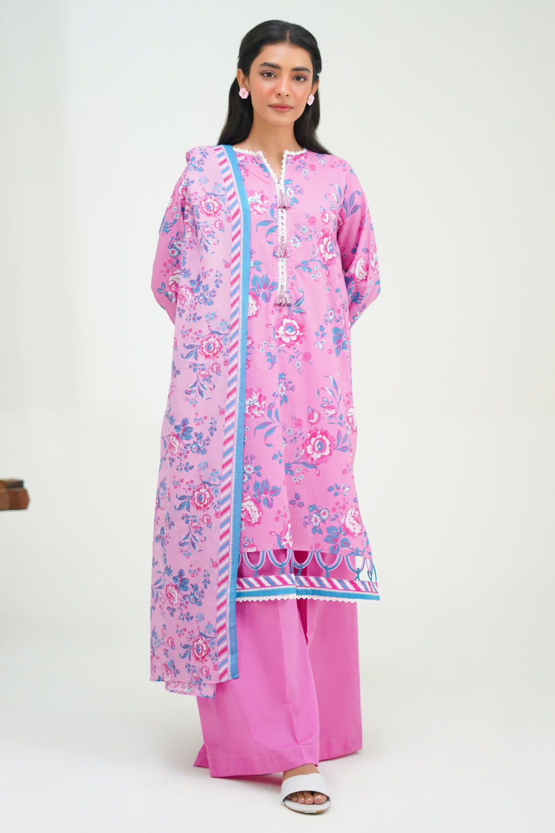 Zellbury | Unstitched 3 Piece Lawn | Shirt Shalwar Dupatta - 1569 - Designer Dress with Intricate embroidery and embellishments. Shop elegent wedding dress at Maria Faisal.