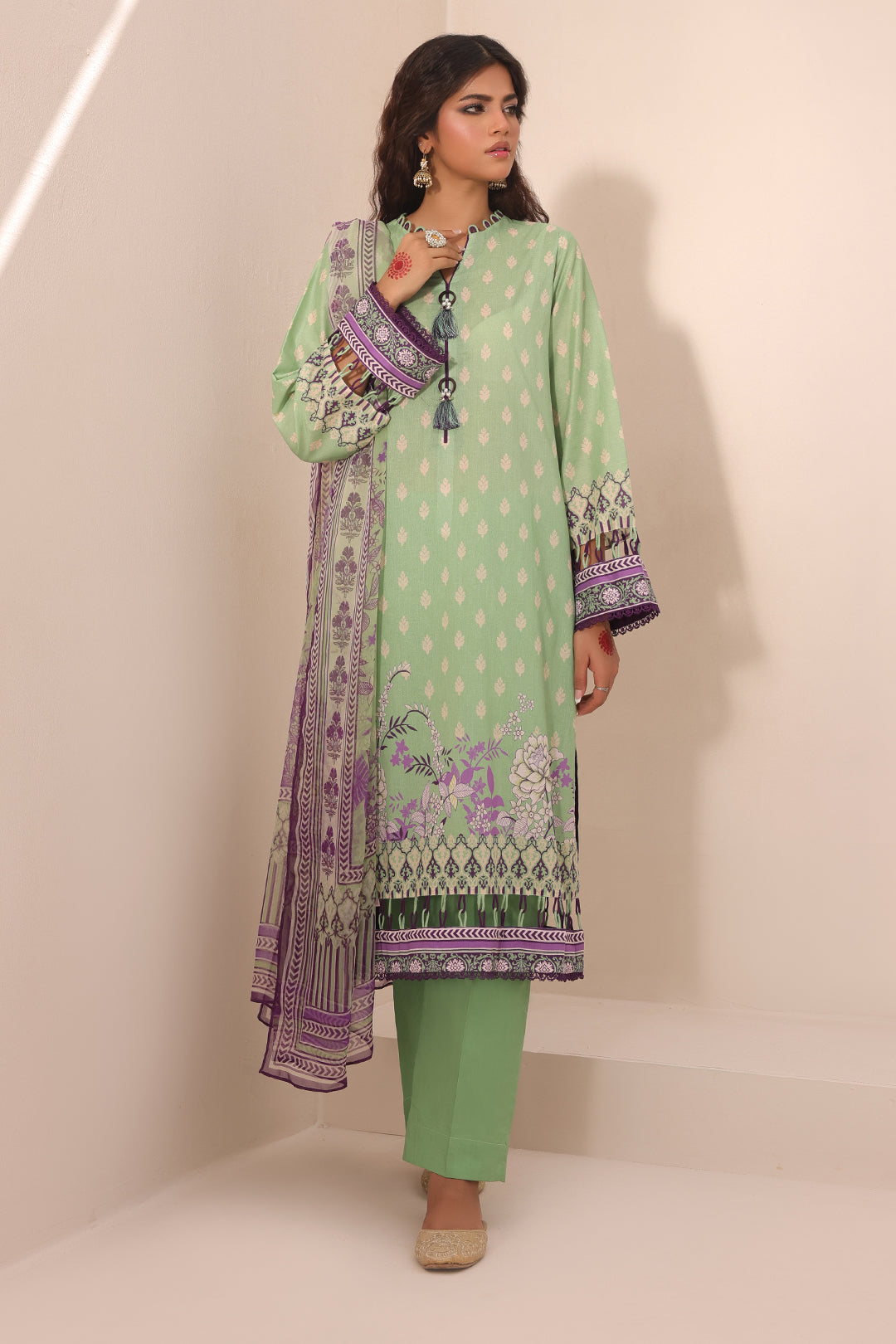 Zellbury | Unstitched 3 Piece Lawn | Shirt Shalwar Dupatta - 1696 - Designer Dress with Intricate embroidery and embellishments. Shop elegent wedding dress at Maria Faisal.