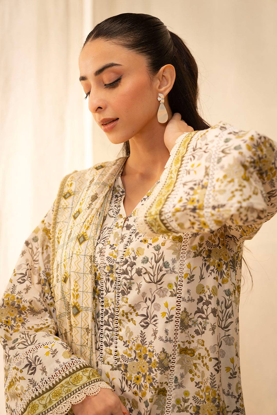 Zellbury | Unstitched 2 Piece Lawn | Shirt Dupatta - 0085 by Maria Faisal - Registered Vendor of : Zellbury Women - type : Essential Unstitched - 100% original wedding dresses