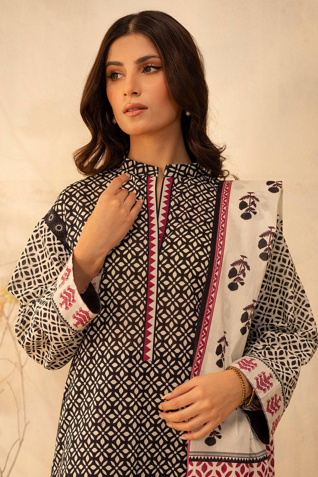 Zellbury | Unstitched 2 Piece Lawn | Shirt Dupatta - 0090 by Maria Faisal - Registered Vendor of : Zellbury Women - type : Essential Unstitched - 100% original wedding dresses