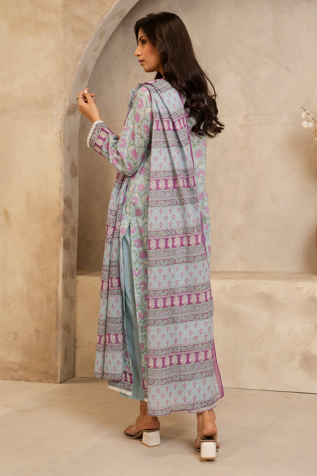 Zellbury | Unstitched 3 Piece Lawn | Shirt Shalwar Dupatta - 0031 - Designer Dress with Intricate embroidery and embellishments. Shop elegent wedding dress at Maria Faisal.