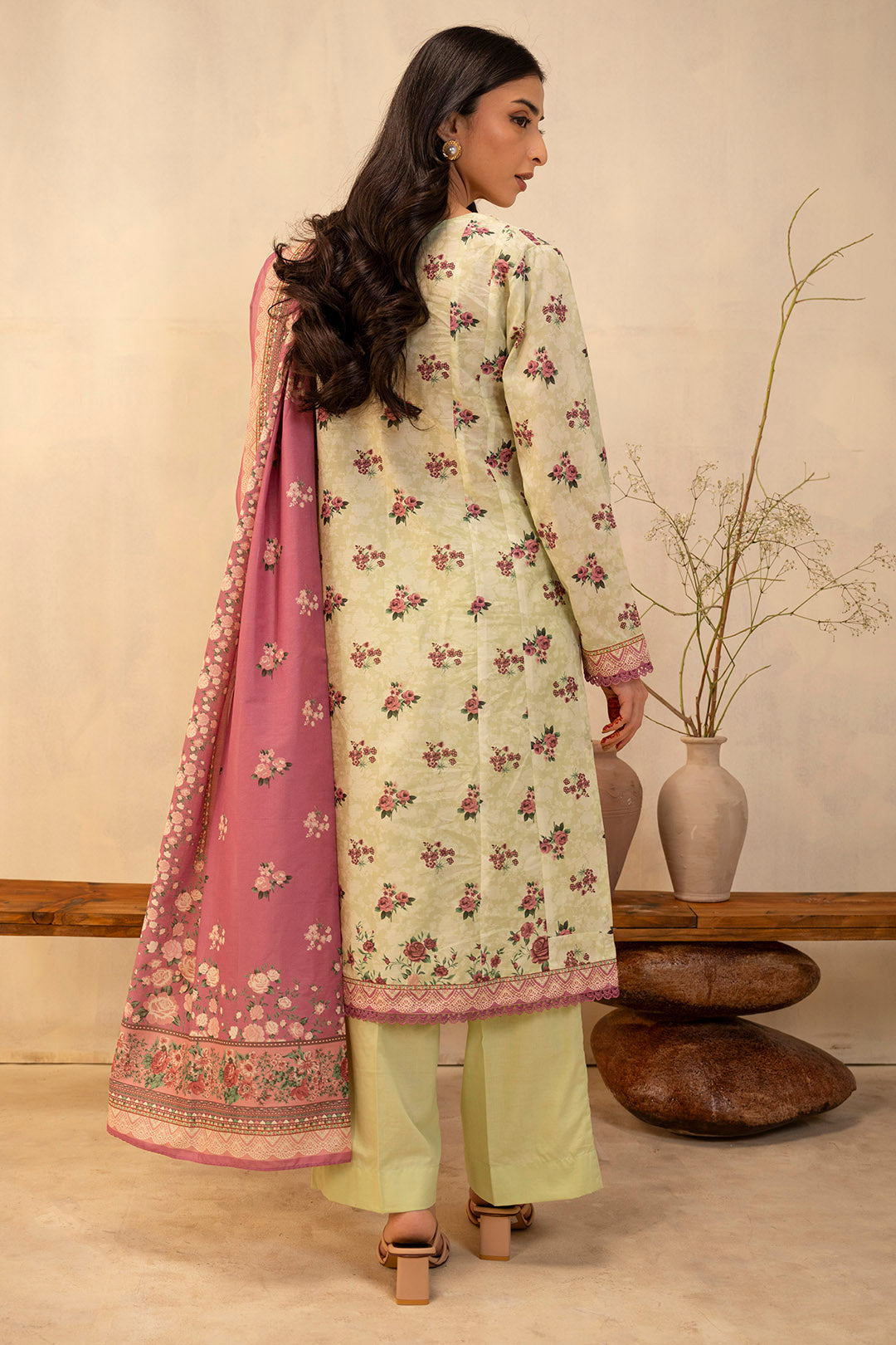 Zellbury | Unstitched 3 Piece Lawn | Shirt Shalwar Dupatta - 0039 - Designer Dress with Intricate embroidery and embellishments. Shop elegent wedding dress at Maria Faisal.