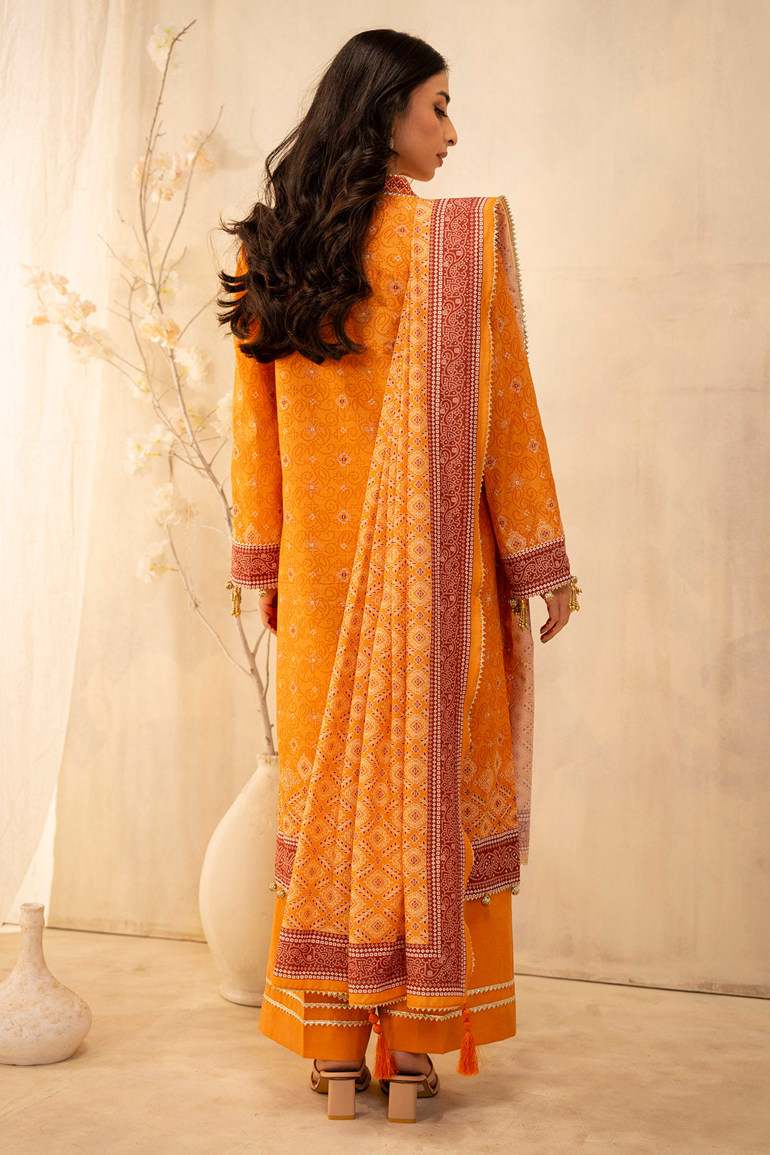Zellbury | Unstitched 3 Piece Lawn | Shirt Shalwar Dupatta - 0115 - Designer Dress with Intricate embroidery and embellishments. Shop elegent wedding dress at Maria Faisal.
