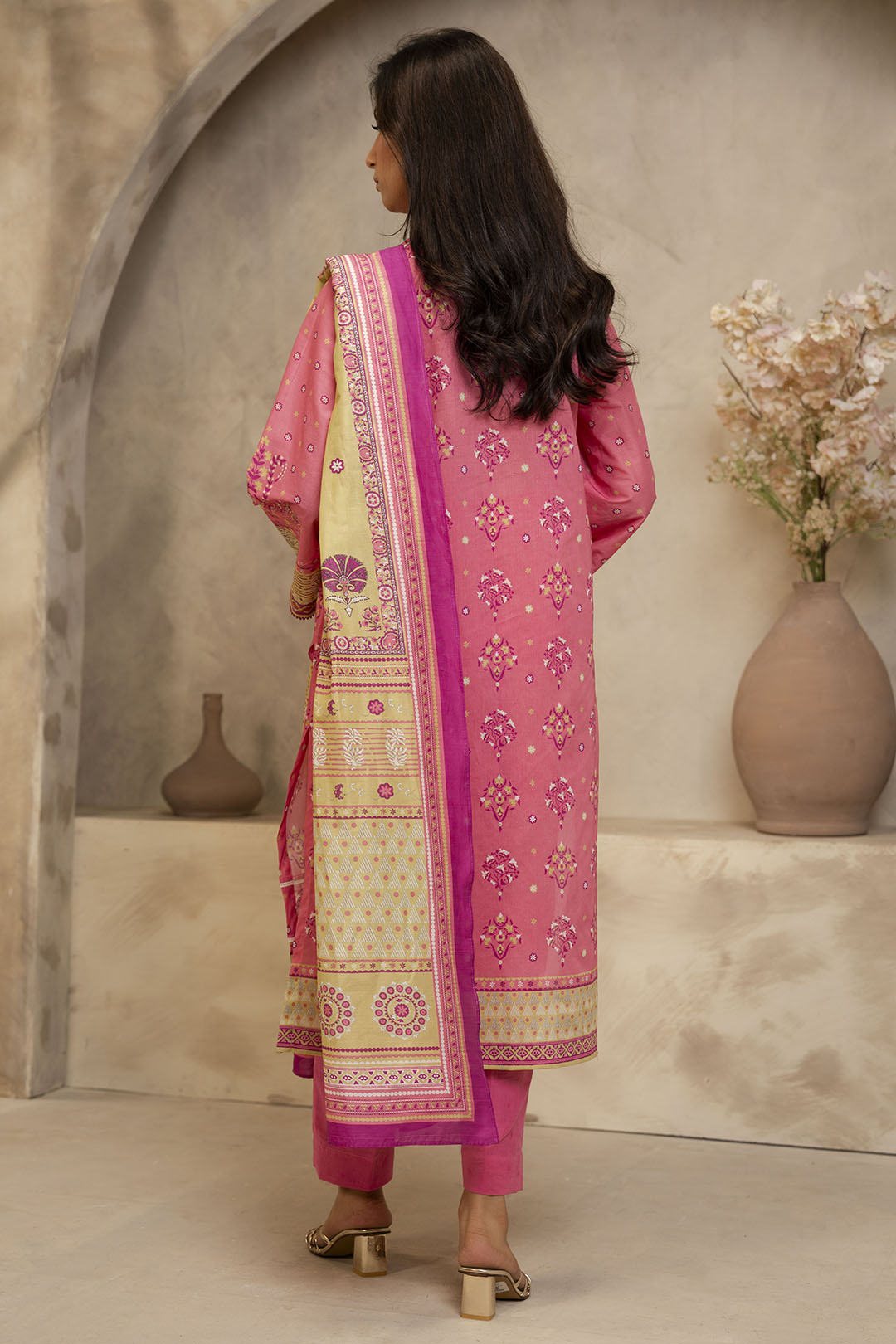 Zellbury | Unstitched 3 Piece Lawn | Shirt Shalwar Dupatta - 0122 - Designer Dress with Intricate embroidery and embellishments. Shop elegent wedding dress at Maria Faisal.
