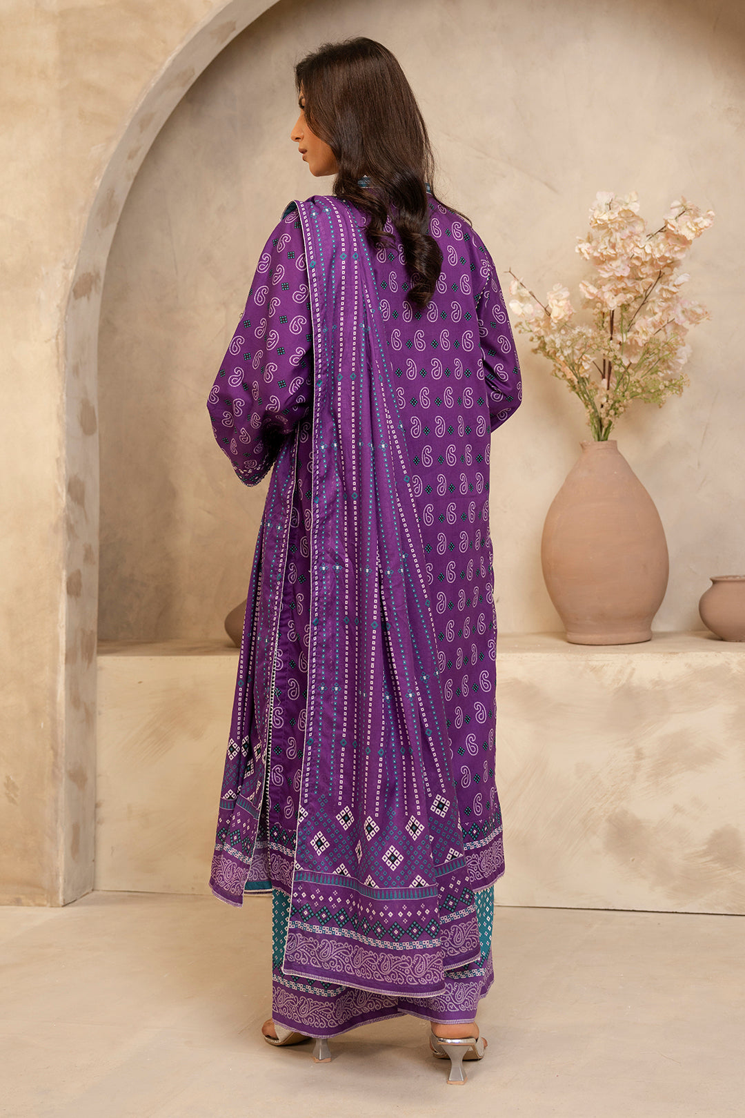 Zellbury | Unstitched 3 Piece Lawn | Shirt Shalwar Dupatta - 0265 - Designer Dress with Intricate embroidery and embellishments. Shop elegent wedding dress at Maria Faisal.